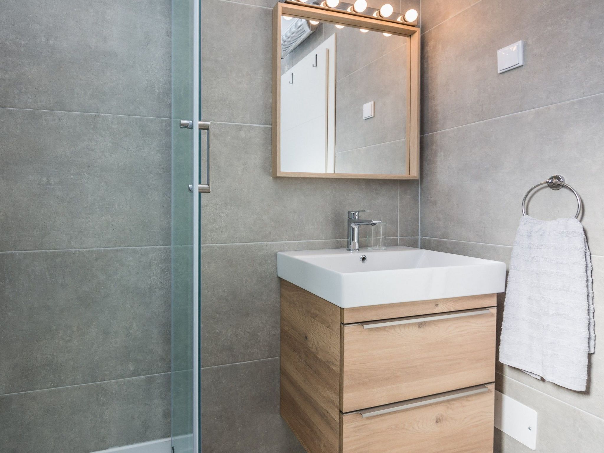 Apartment Pejakovic 3-Image-tags.info