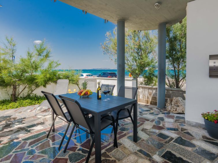 Apartment Palaic 1 in Vir