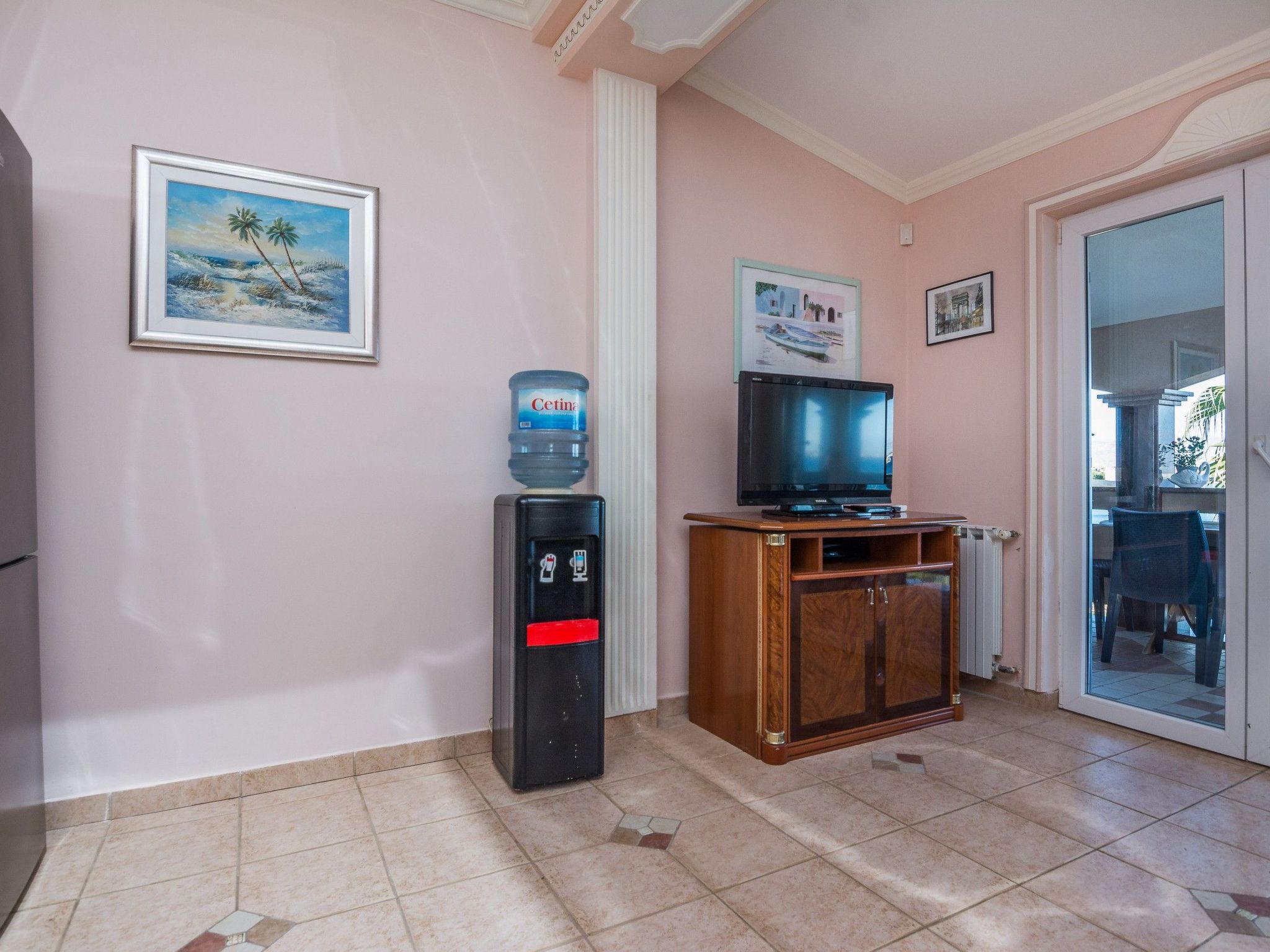 Apartment Weiss 1-Image-tags.info