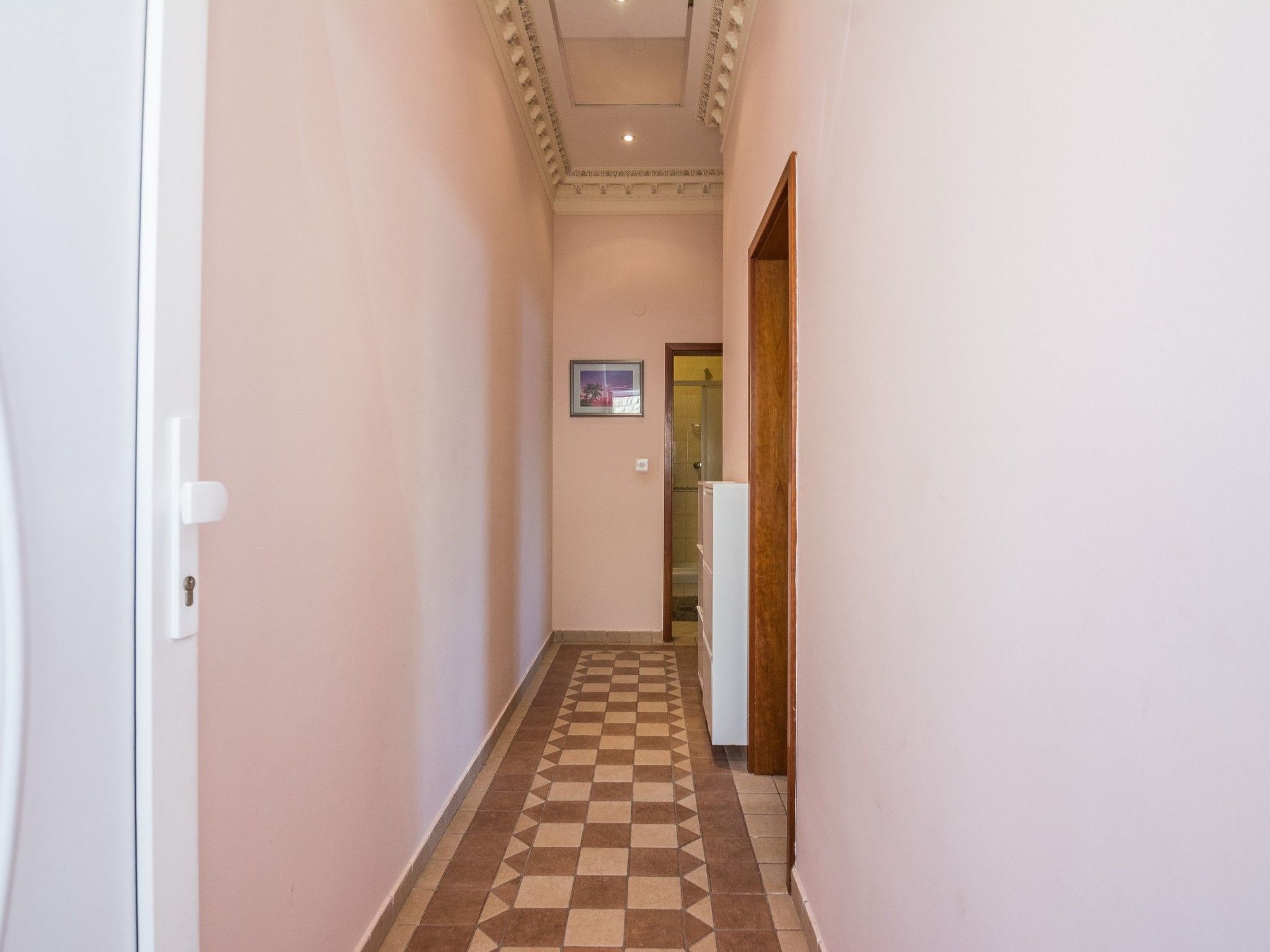 Apartment Weiss 1-Image-tags.info