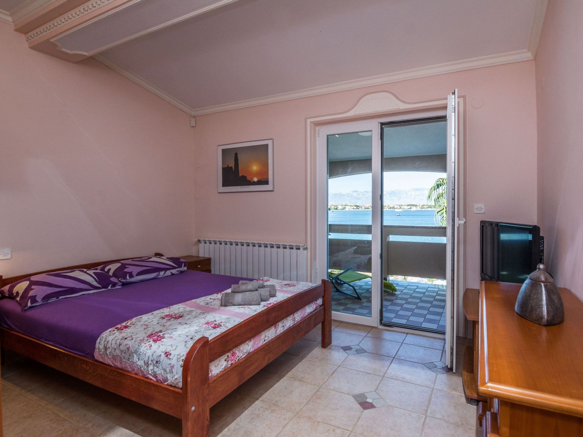 Apartment Weiss 1-Image-tags.info