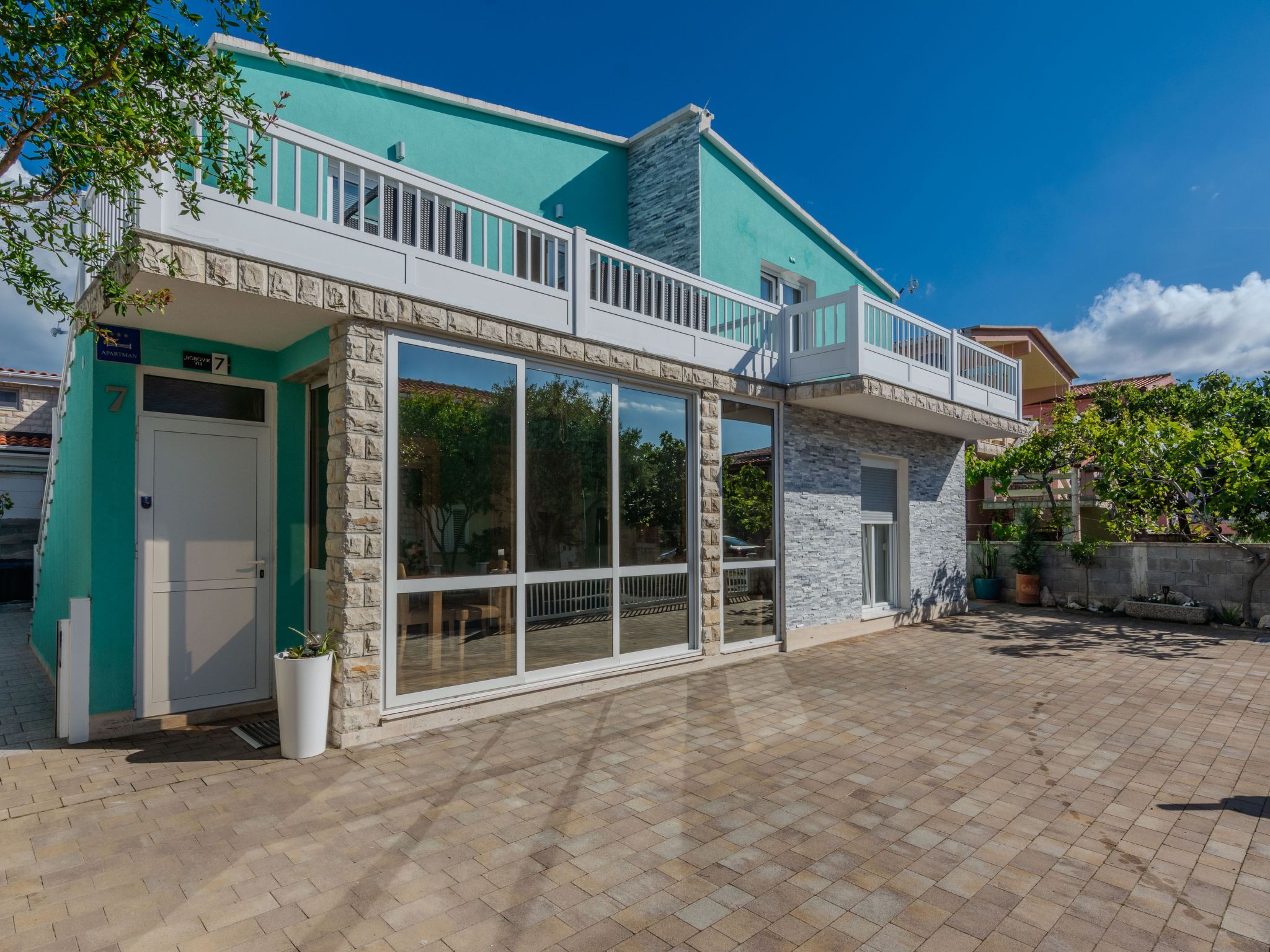 Apartment Jozef 1-Image-tags.info