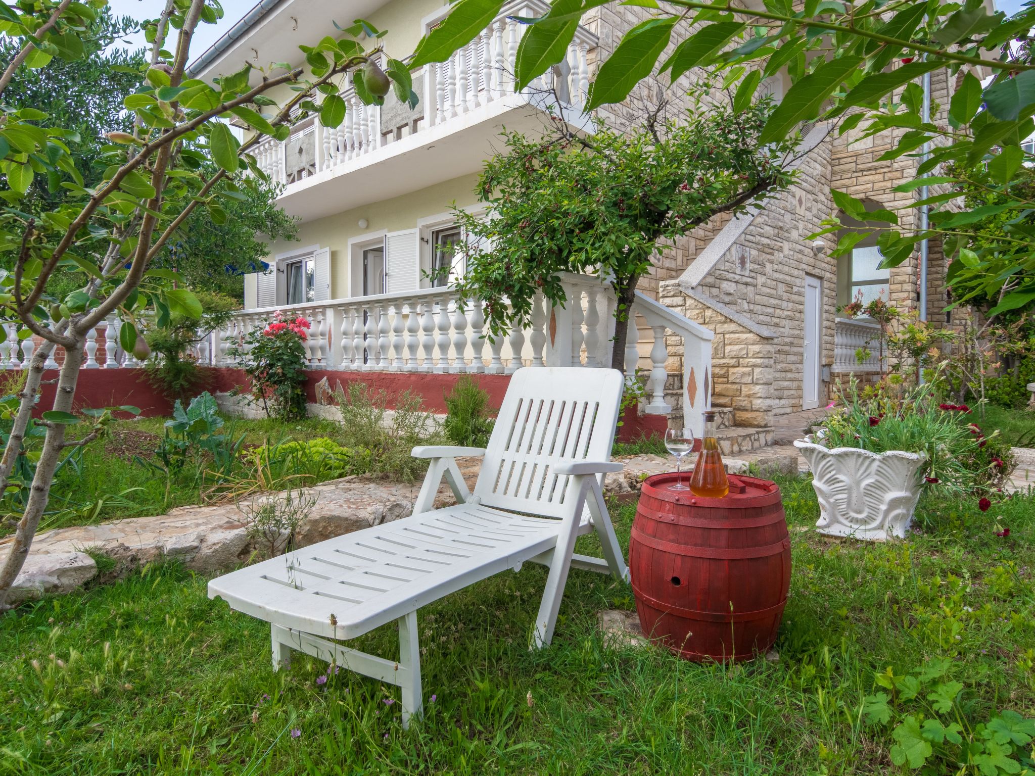 Apartment Basic Mario-Image-tags.info