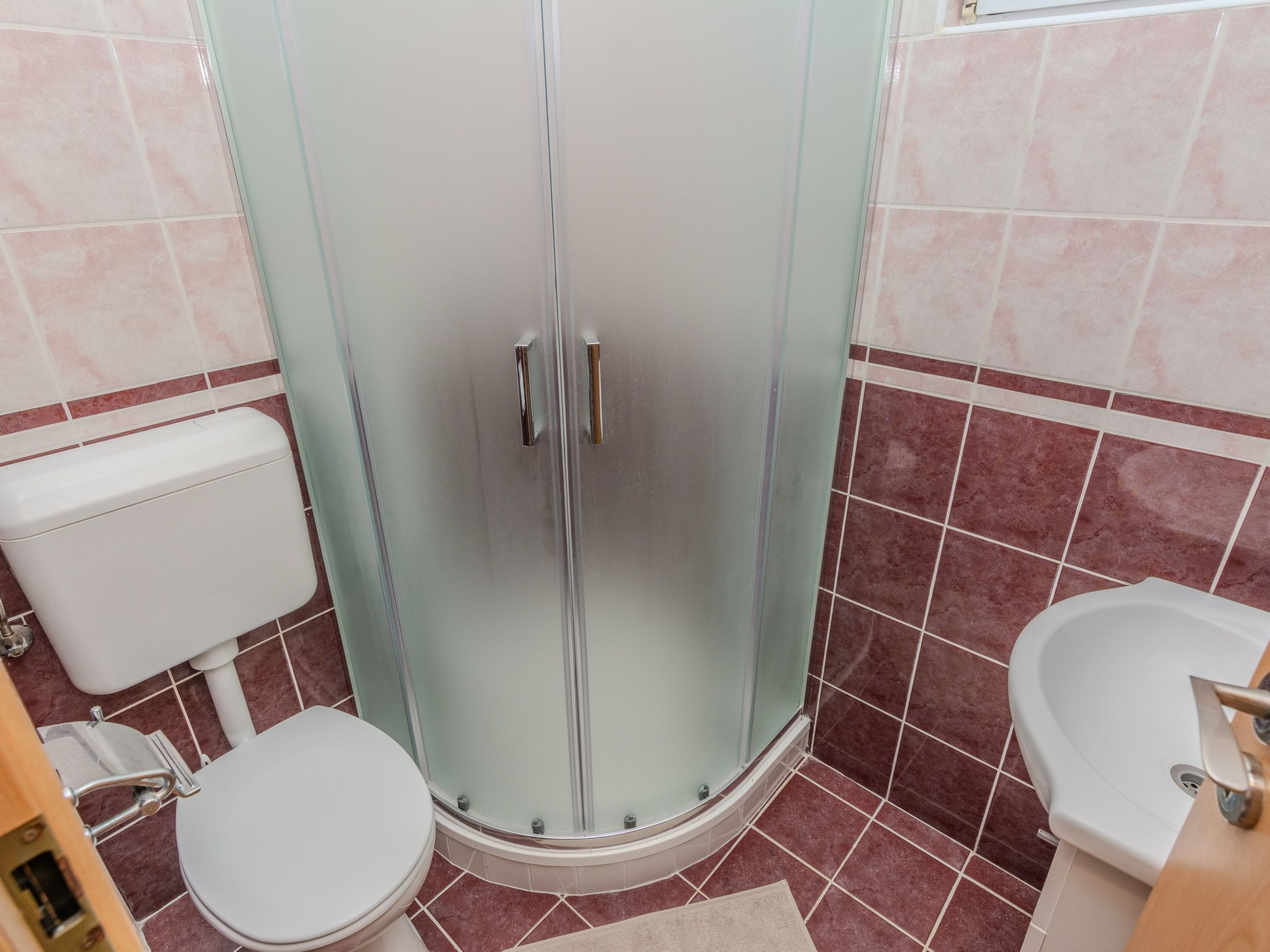 Apartment Mahnet 3-Image-tags.info