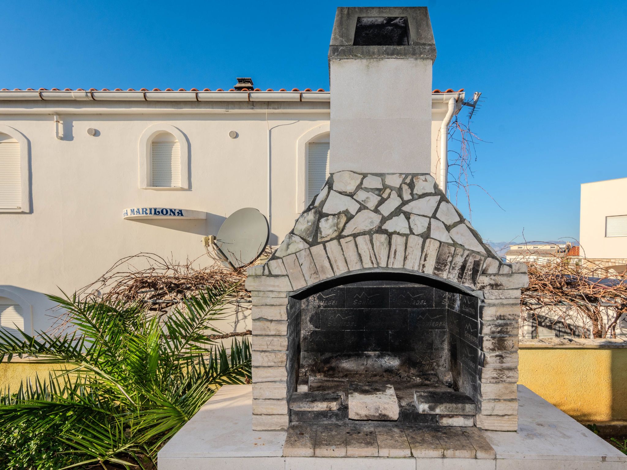 Apartment Mahnet 3-Image-tags.info