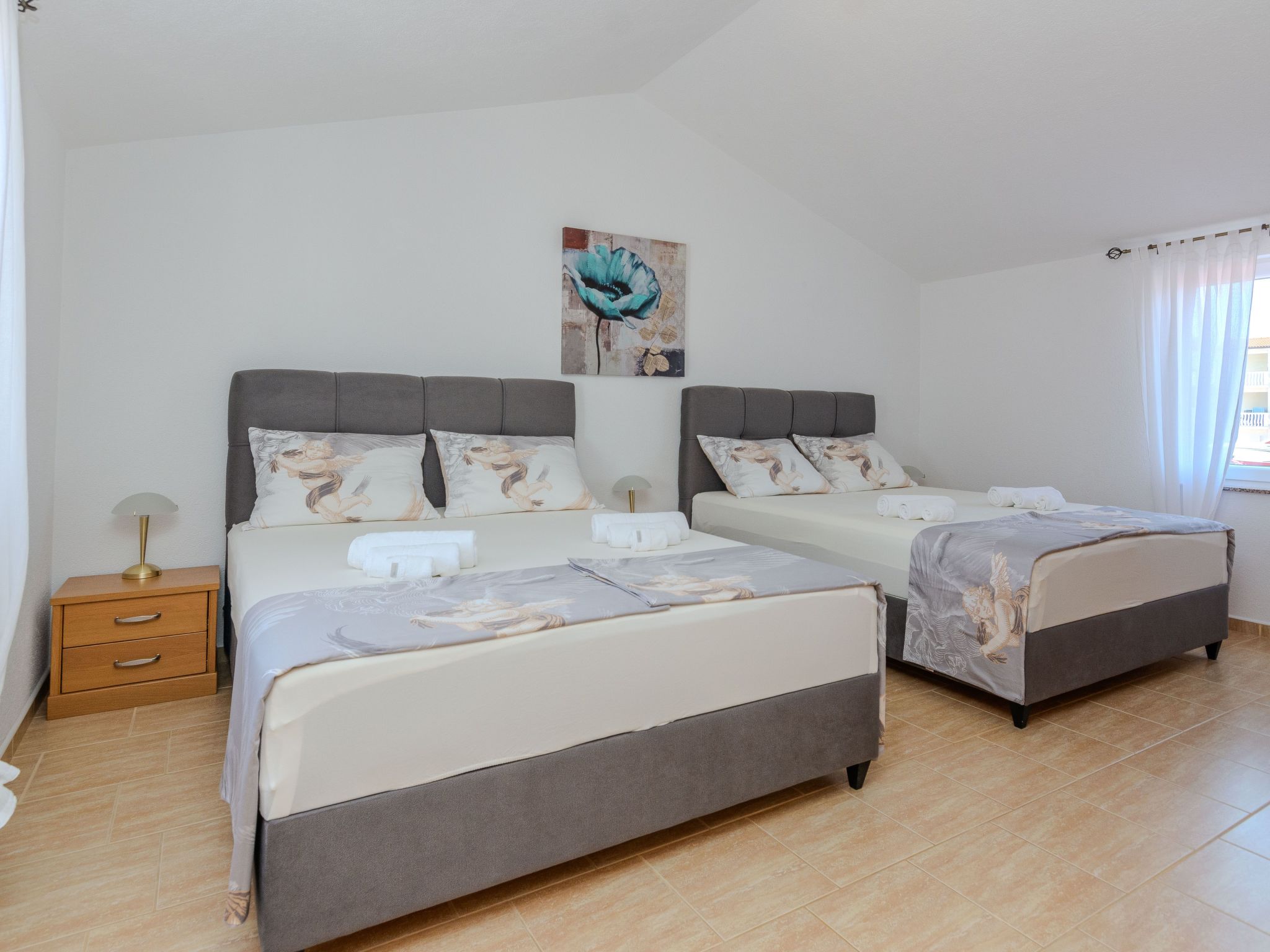 Apartment Tukara 2-Image-tags.info