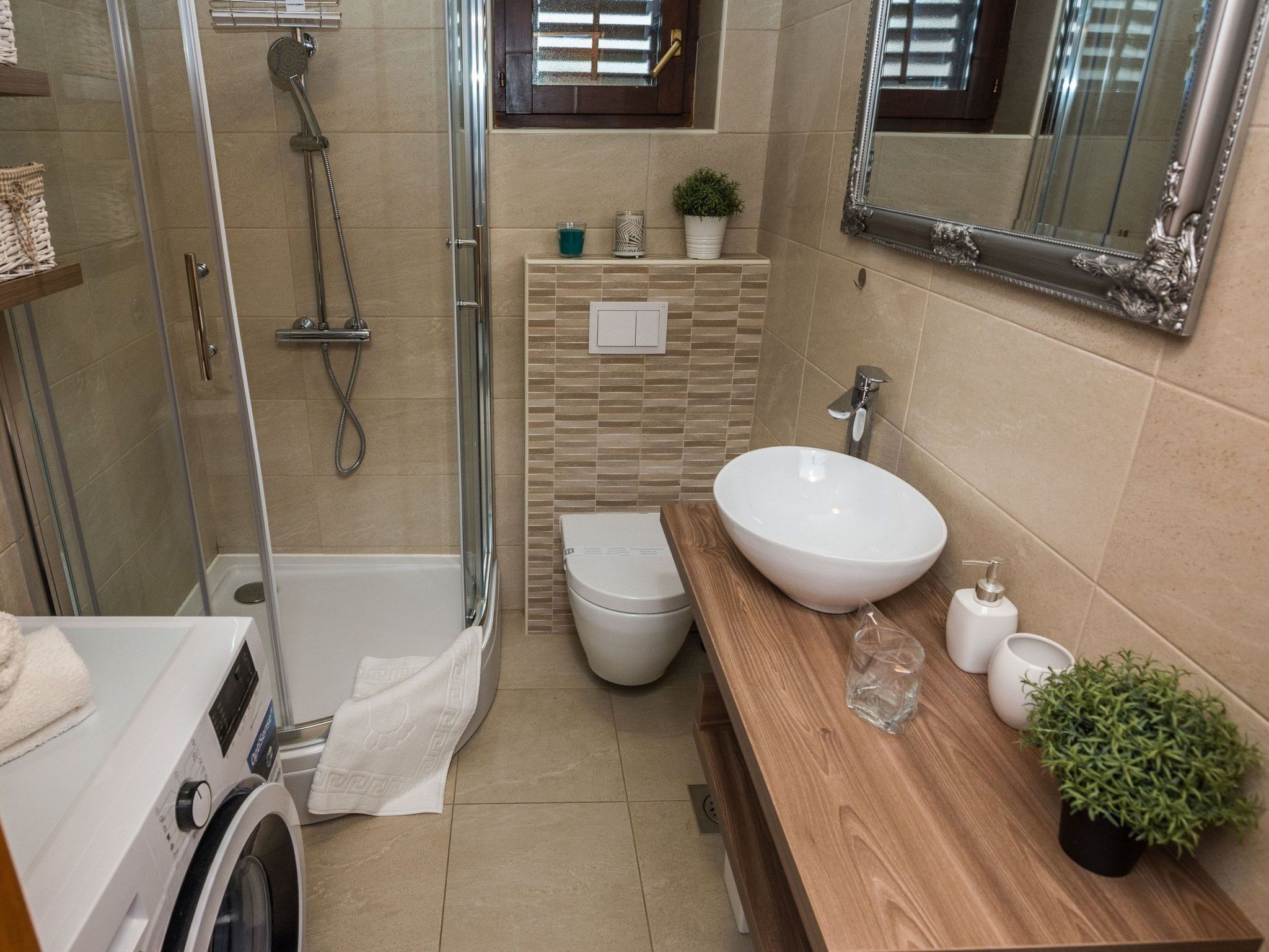 Apartment Malcic 2-Image-tags.info