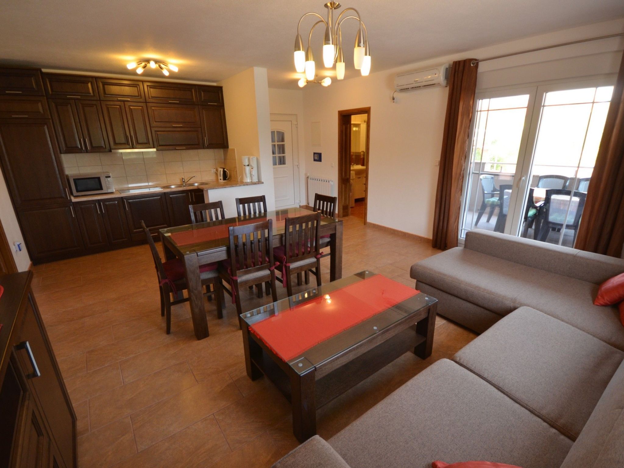 Apartment Komljen 2-Image-tags.info