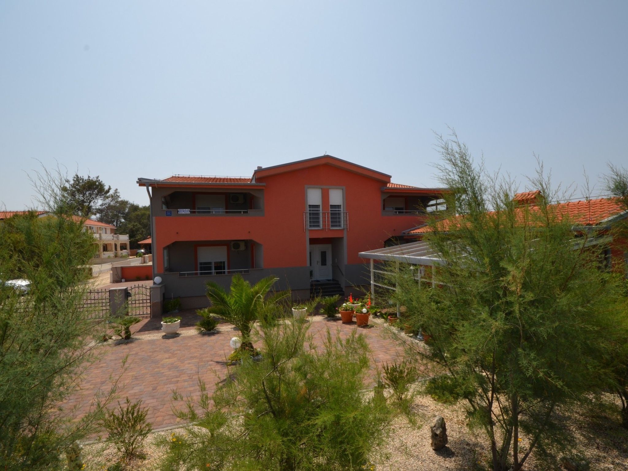 Apartment Komljen 2-Image-tags.info