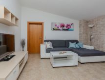 Appartement Tukara 3: Fijn verblijf op 70 meter van zee in Vir - thumbnail 4