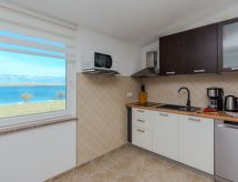 Appartement Tukara 3: Fijn verblijf op 70 meter van zee in Vir - thumbnail 6