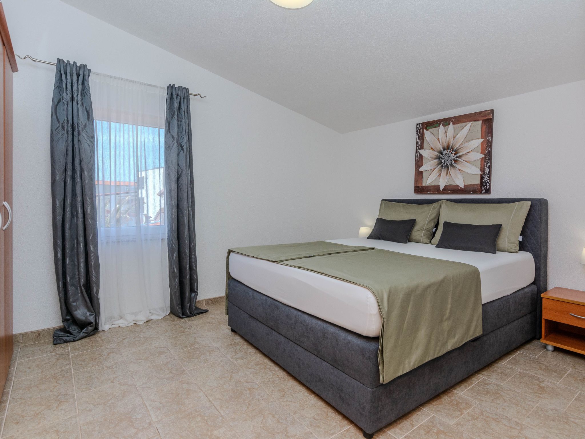 Apartment Tukara 3-Image-tags.info