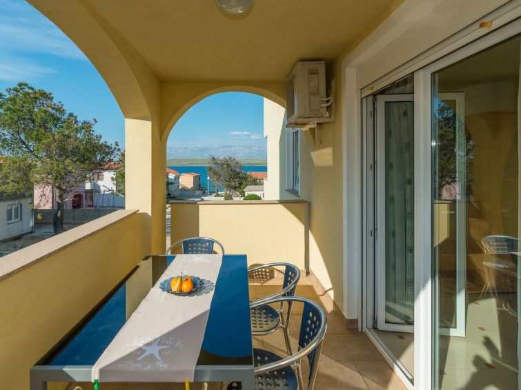 Apartment Partelj 6
