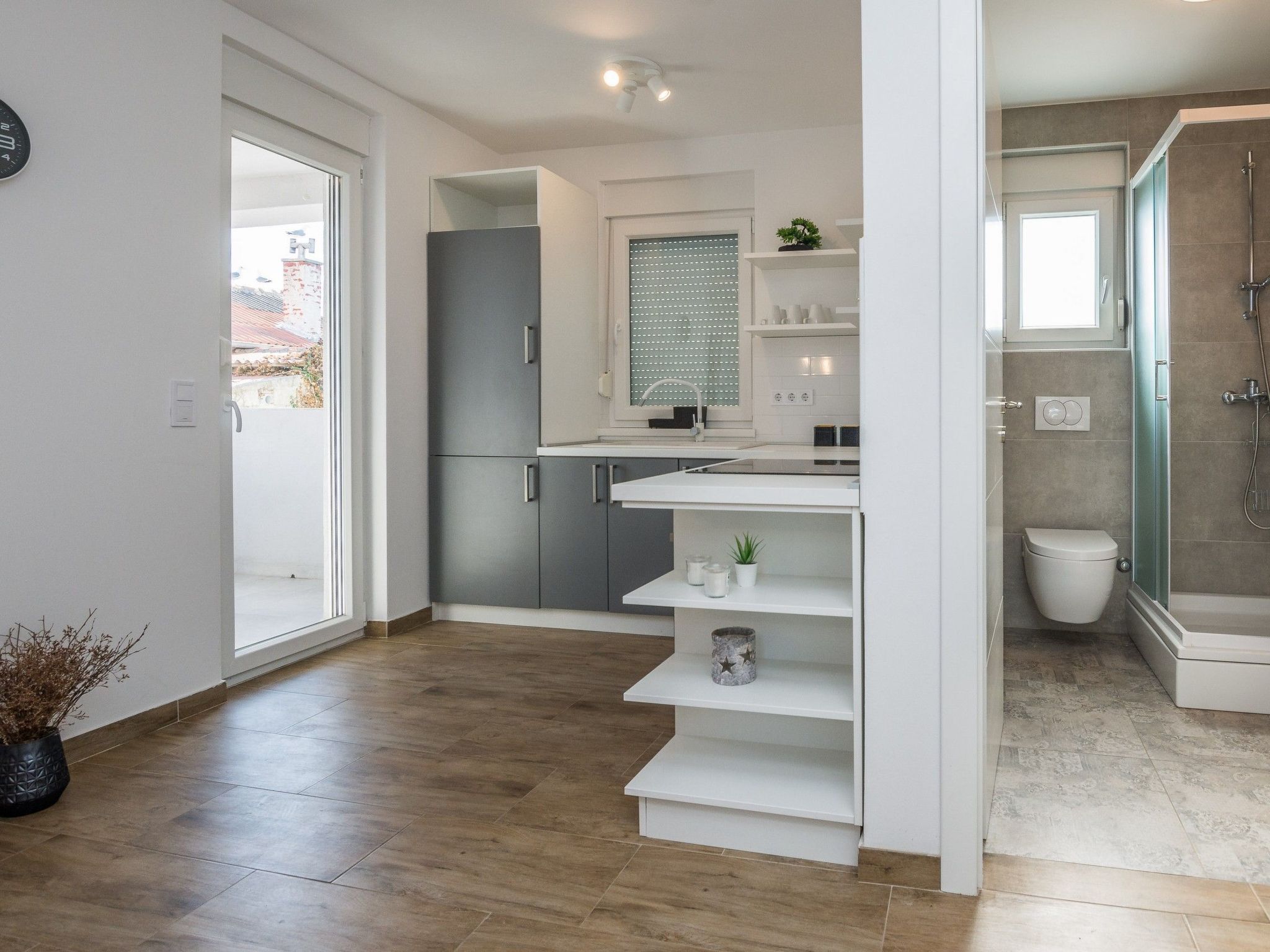 Apartment Pejakovic 1-Image-tags.info