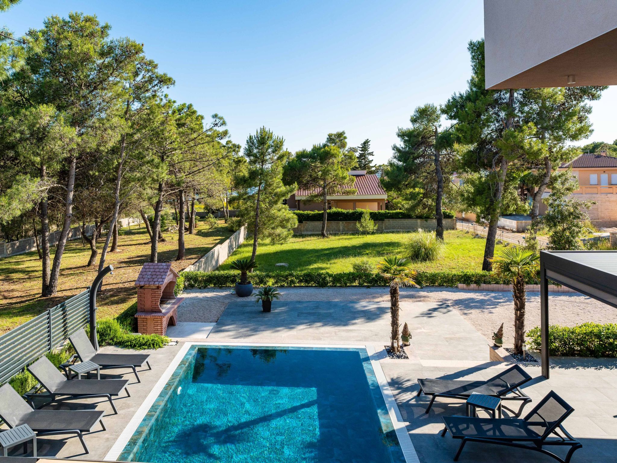 Apartment Royal 2-Image-tags.info