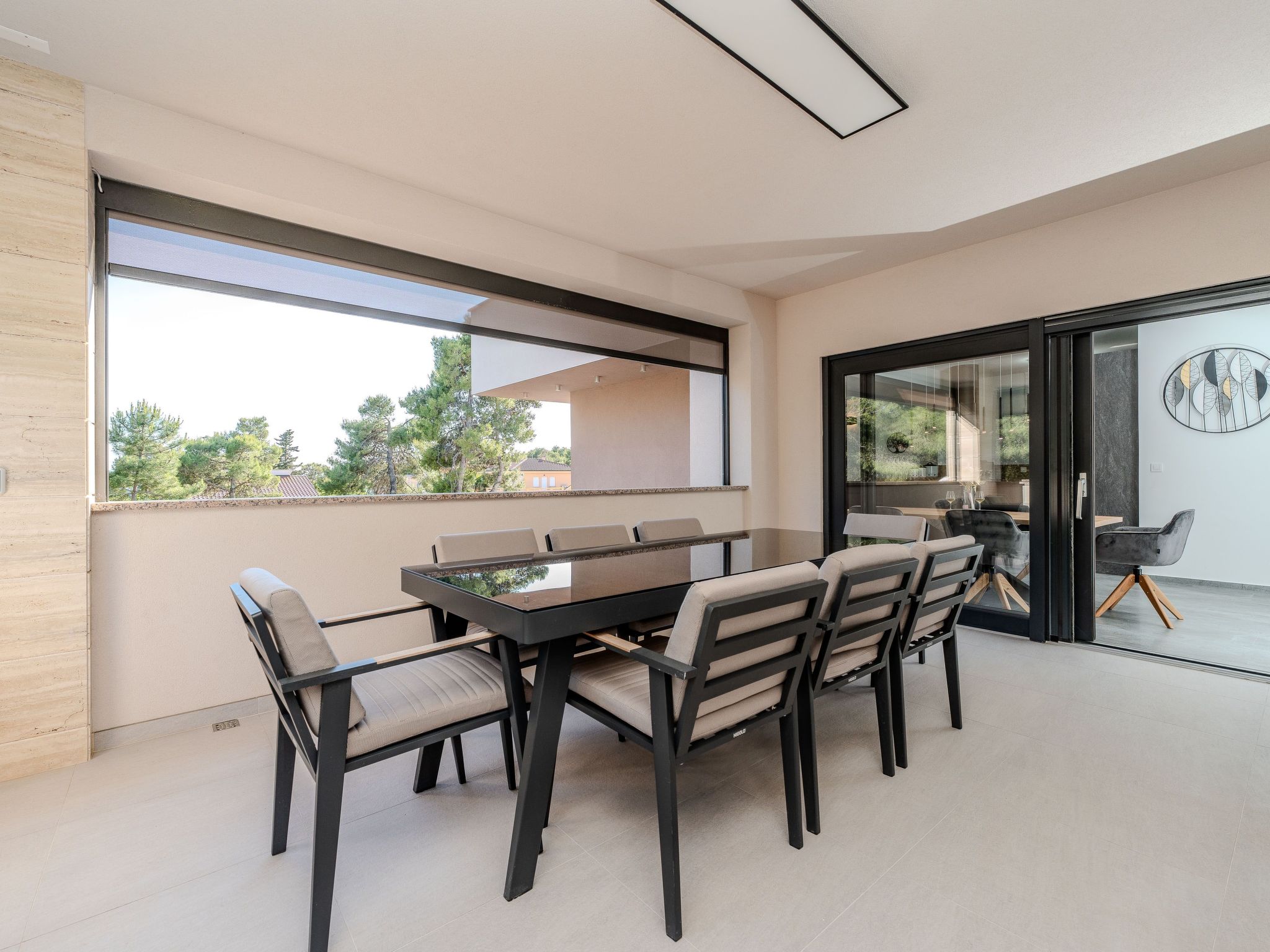 Apartment Royal 2-Image-tags.info