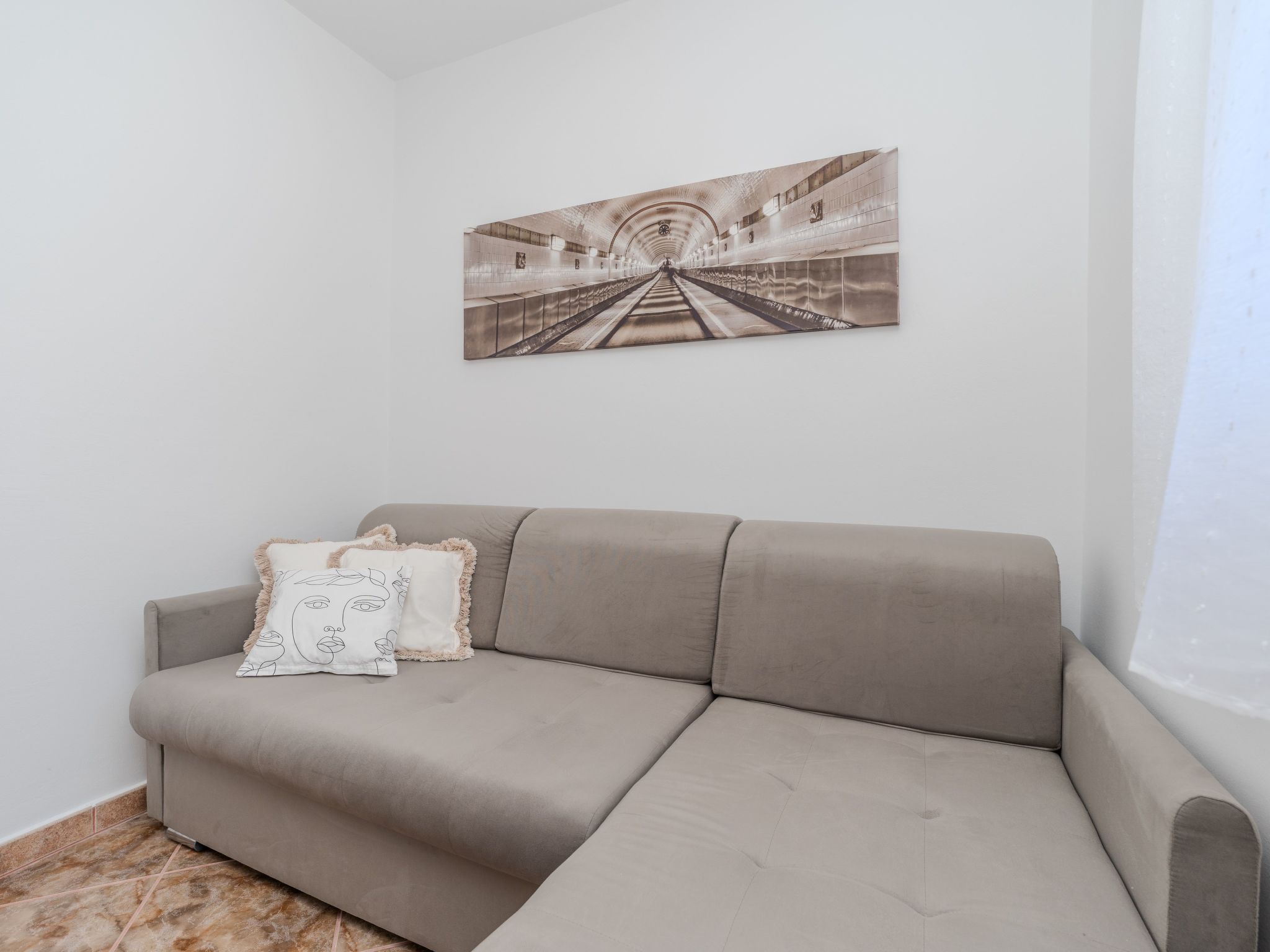 Apartment Plantosar-Image-tags.info