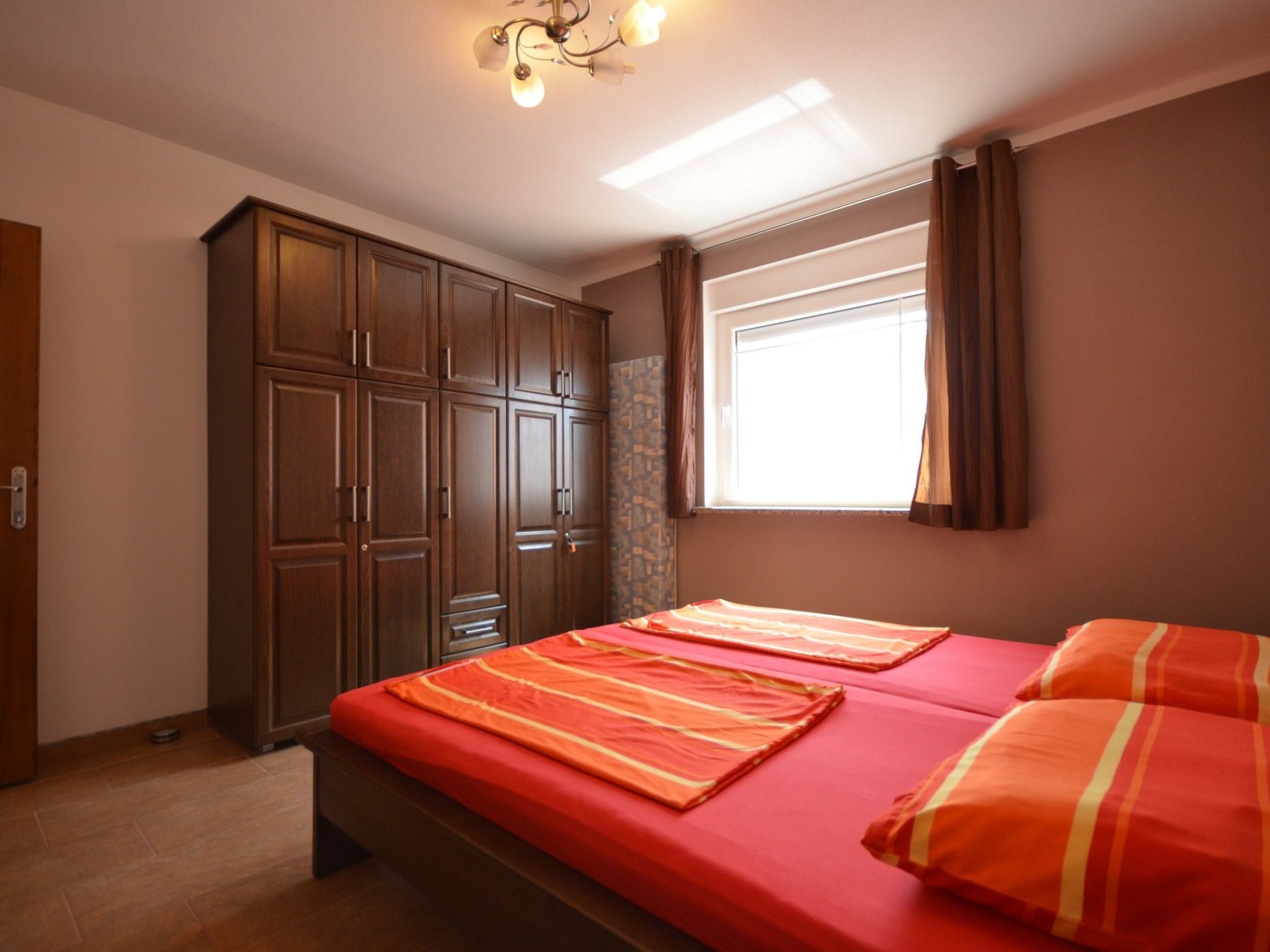 Apartment Komljen 3-Image-tags.info