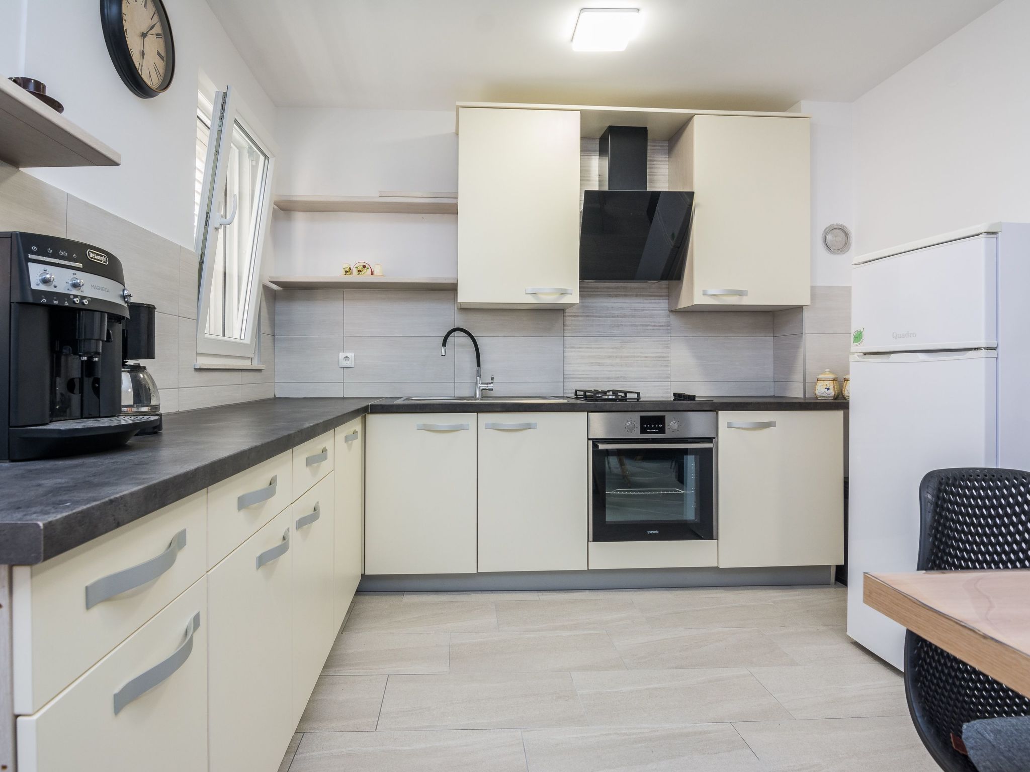 Appartement Loncar 1-Image-tags.info