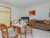 Knus appartement voor 2 op loopafstand van zee en centrum Vir - thumbnail 2