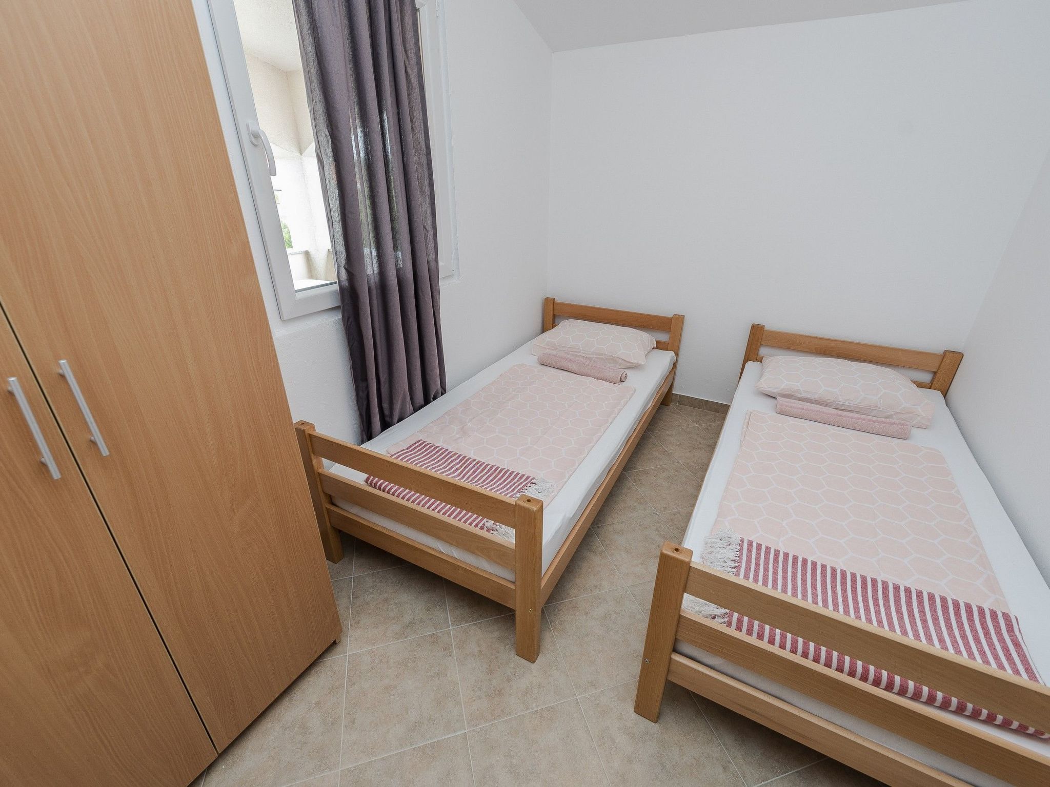 Apartment Simic 6-Image-tags.info