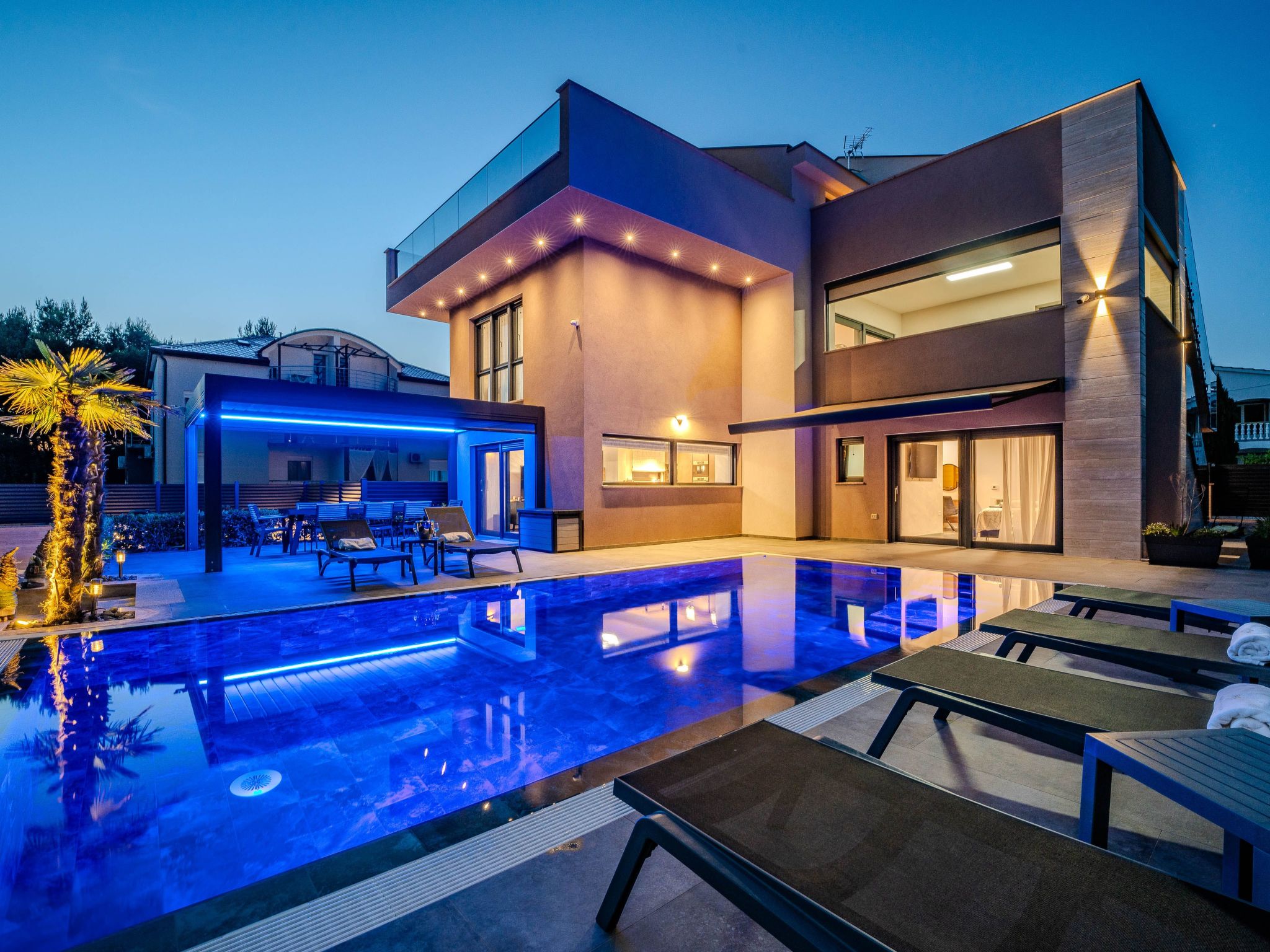 Apartment Royal 3-Image-tags.info