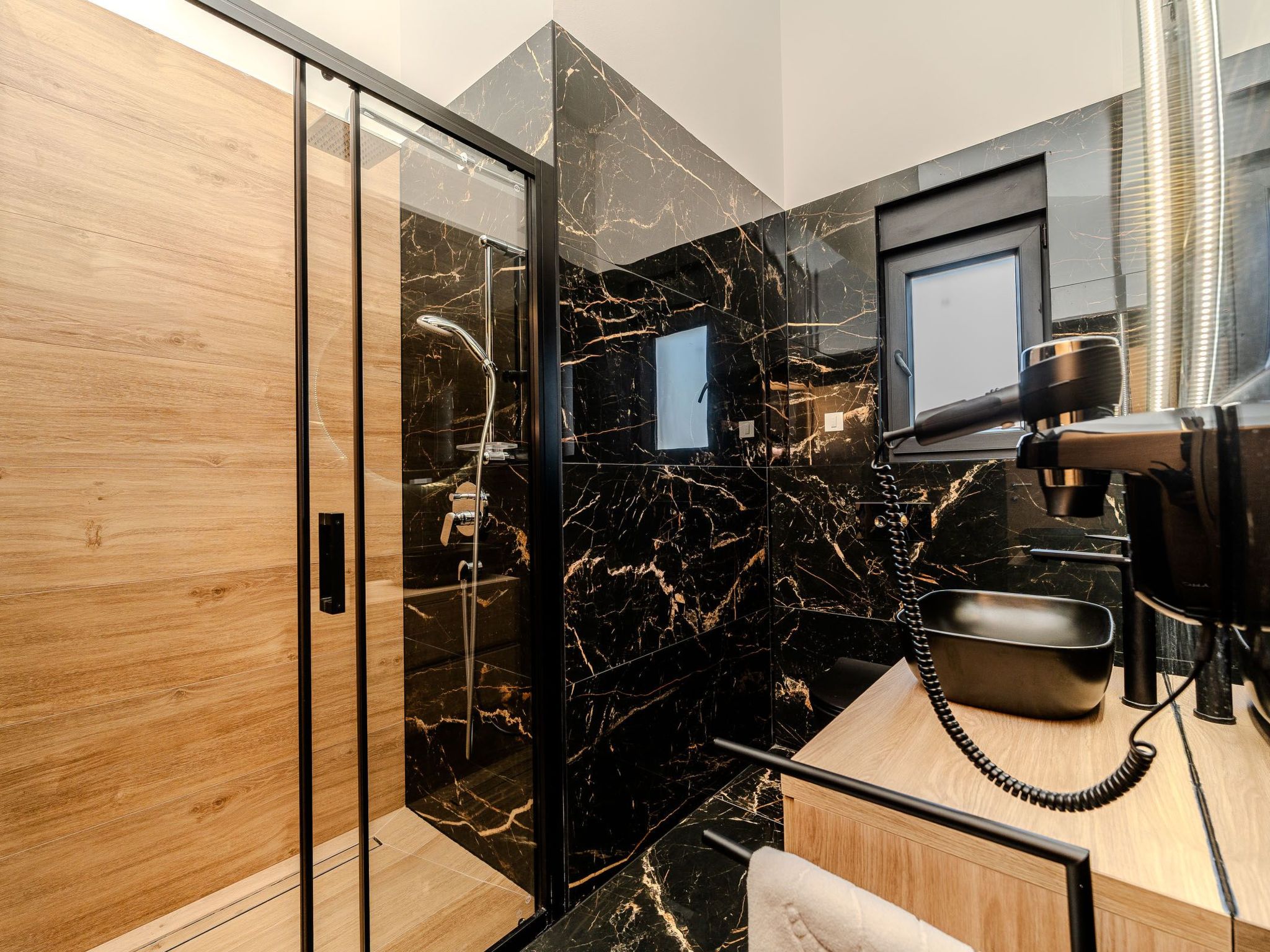 Apartment Royal 3-Image-tags.info