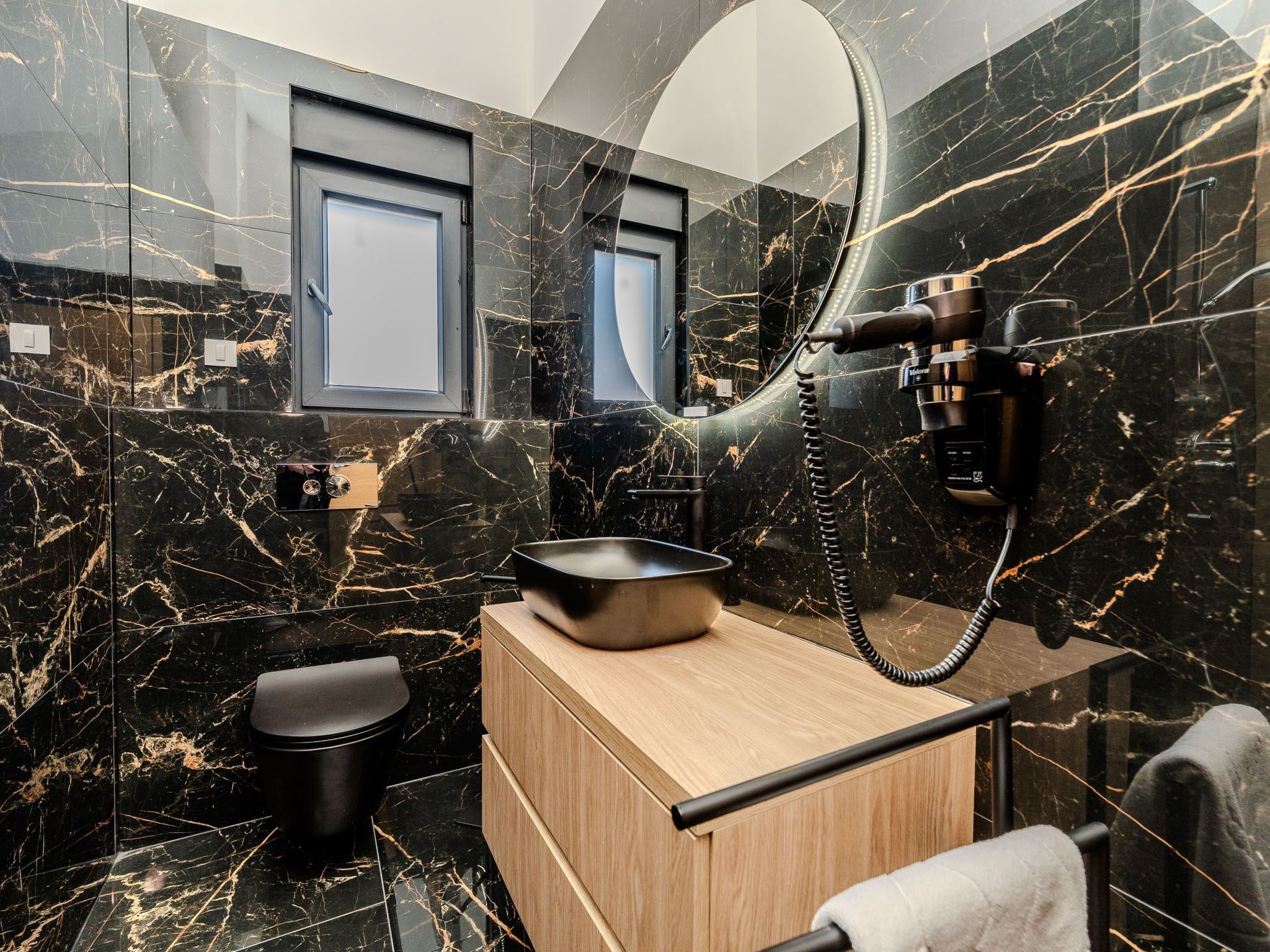 Apartment Royal 3-Image-tags.info