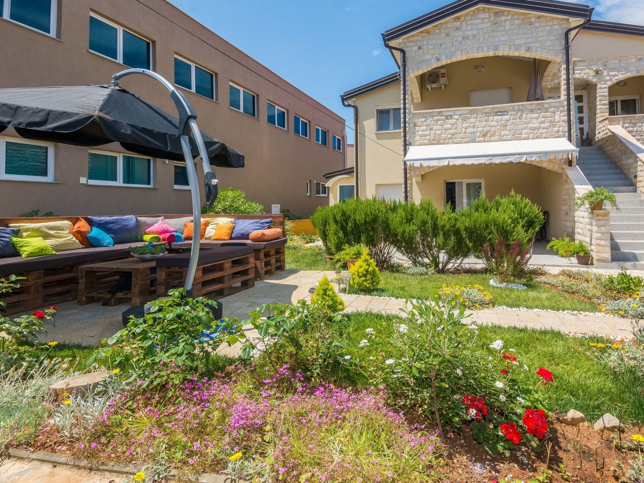 Apartment Galic 3-Image-tags.info