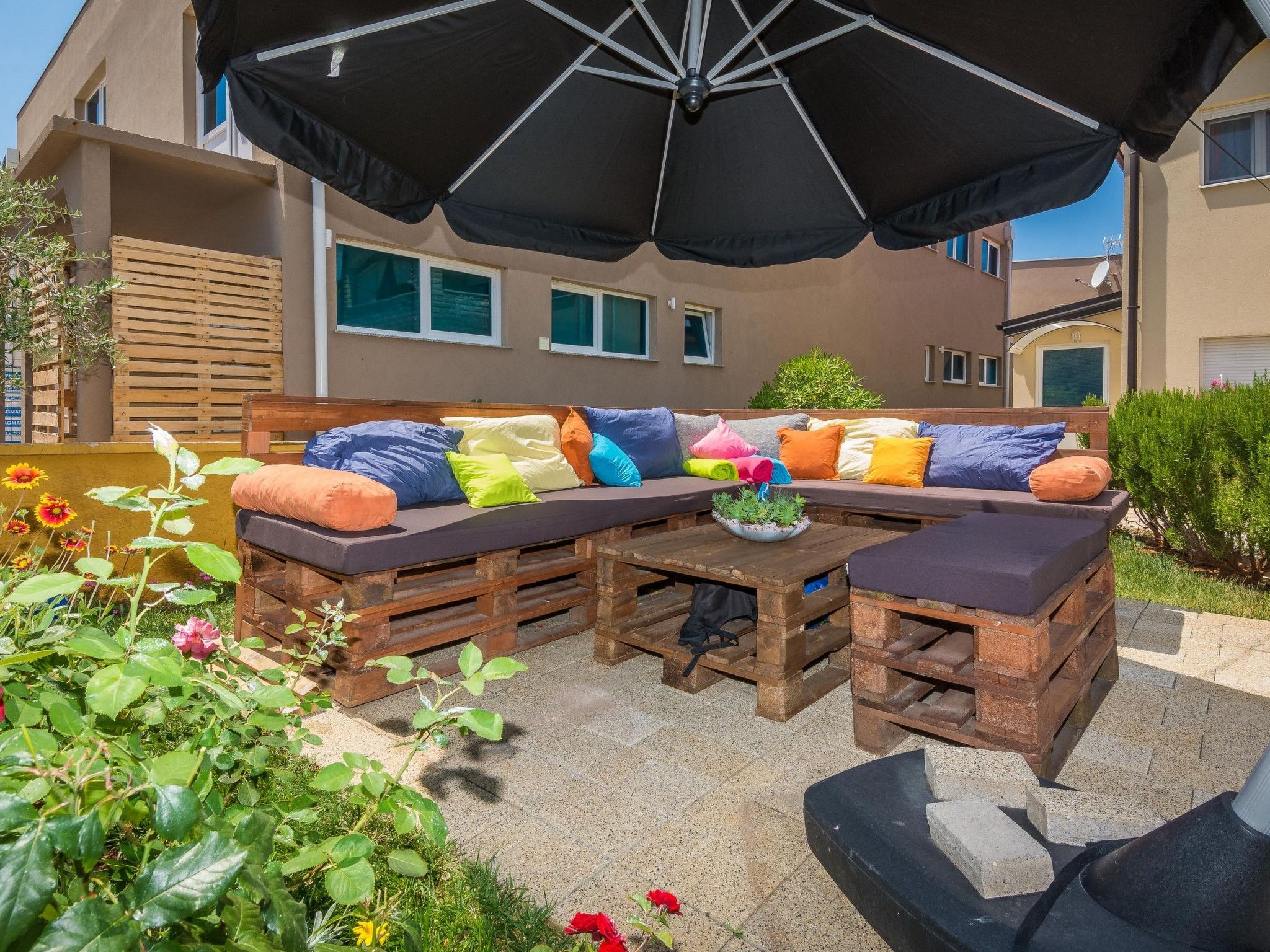 Apartment Galic 3-Image-tags.info