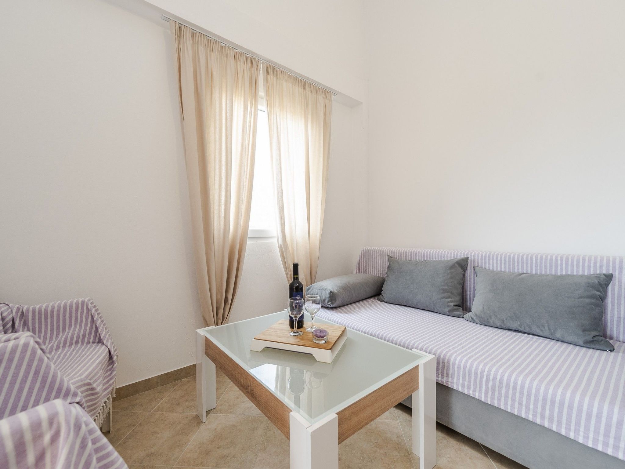 Apartment Simic 5-Image-tags.info