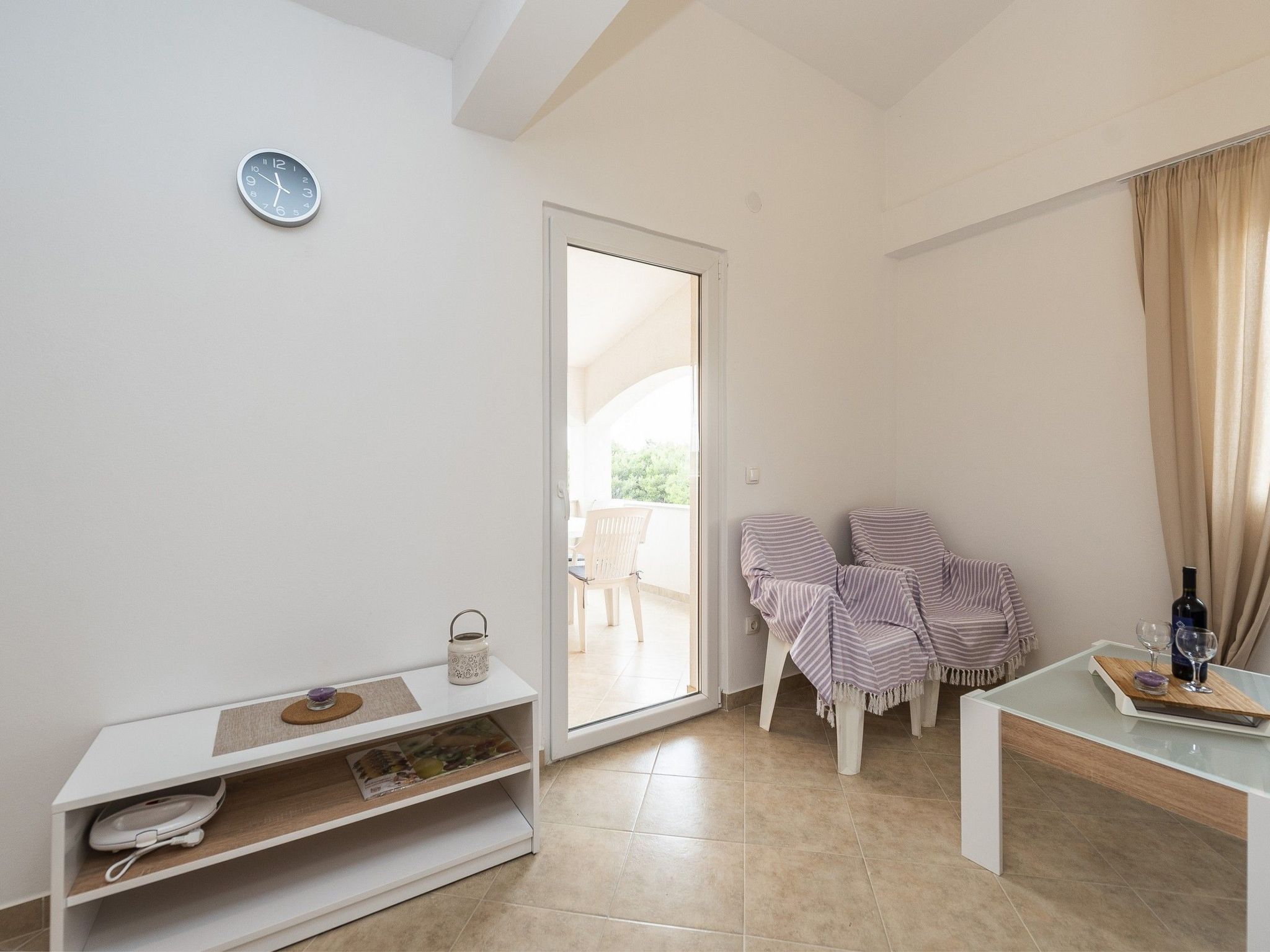 Apartment Simic 5-Image-tags.info