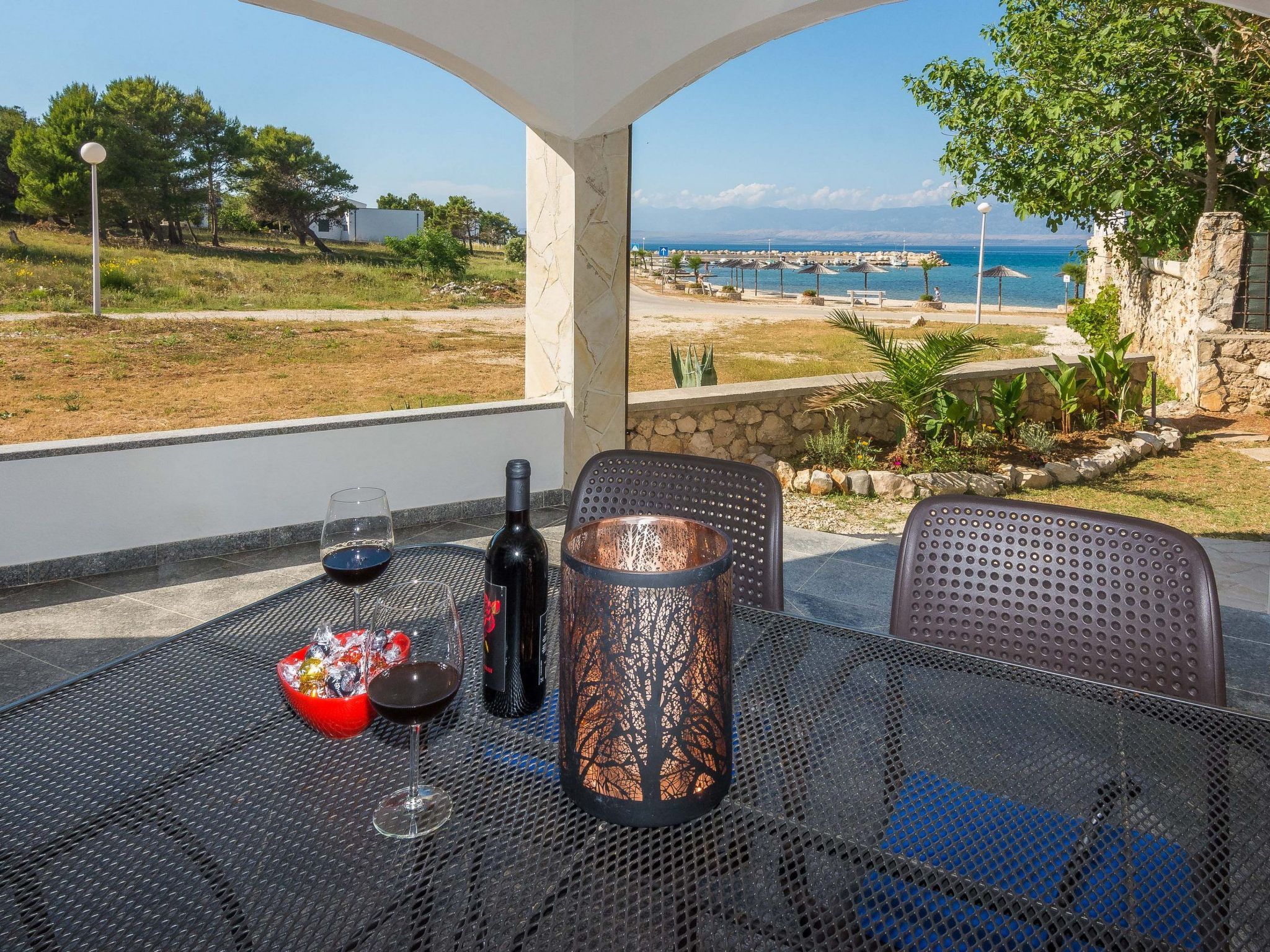 Apartment Andelic 2-Image-tags.info