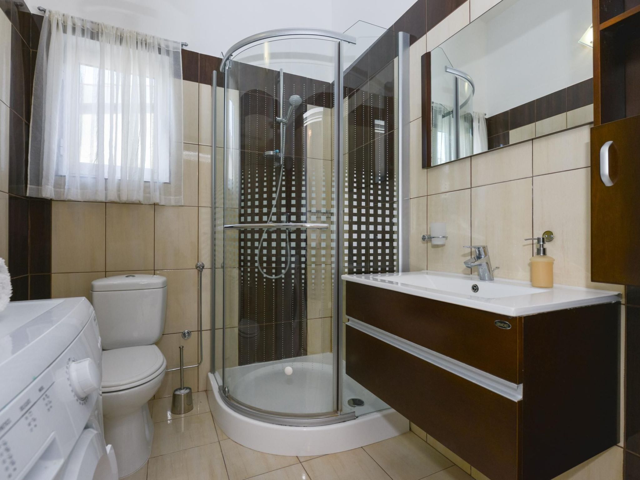 Mit Terrassen am Wald-Image-tags.info