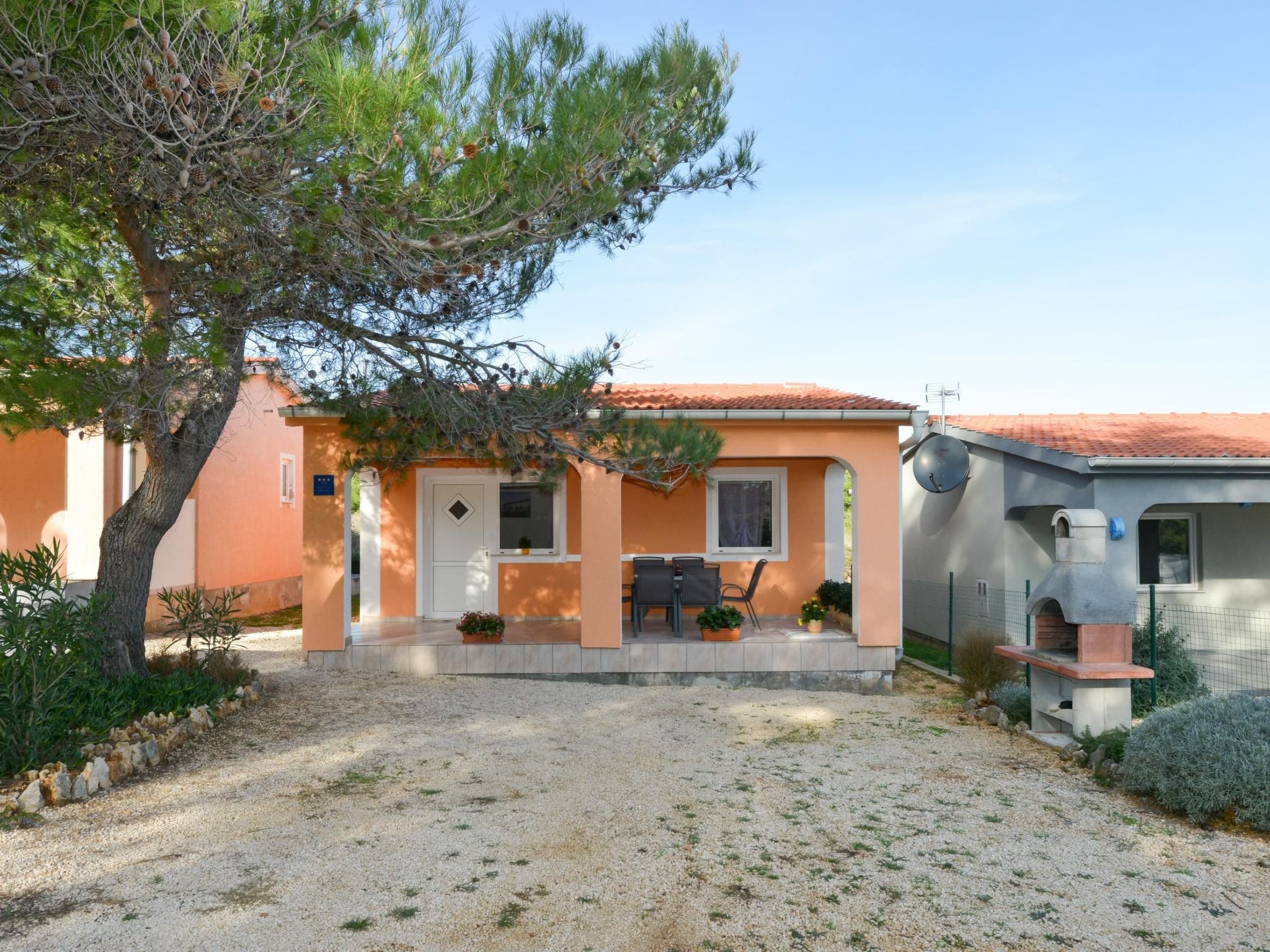 Mit Terrassen am Wald-Image-tags.info