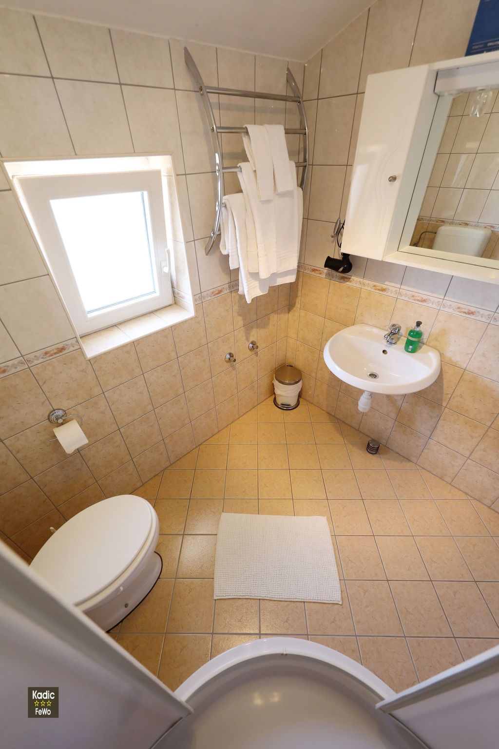 Mit Blick auf das Wasser-Image-tags.info