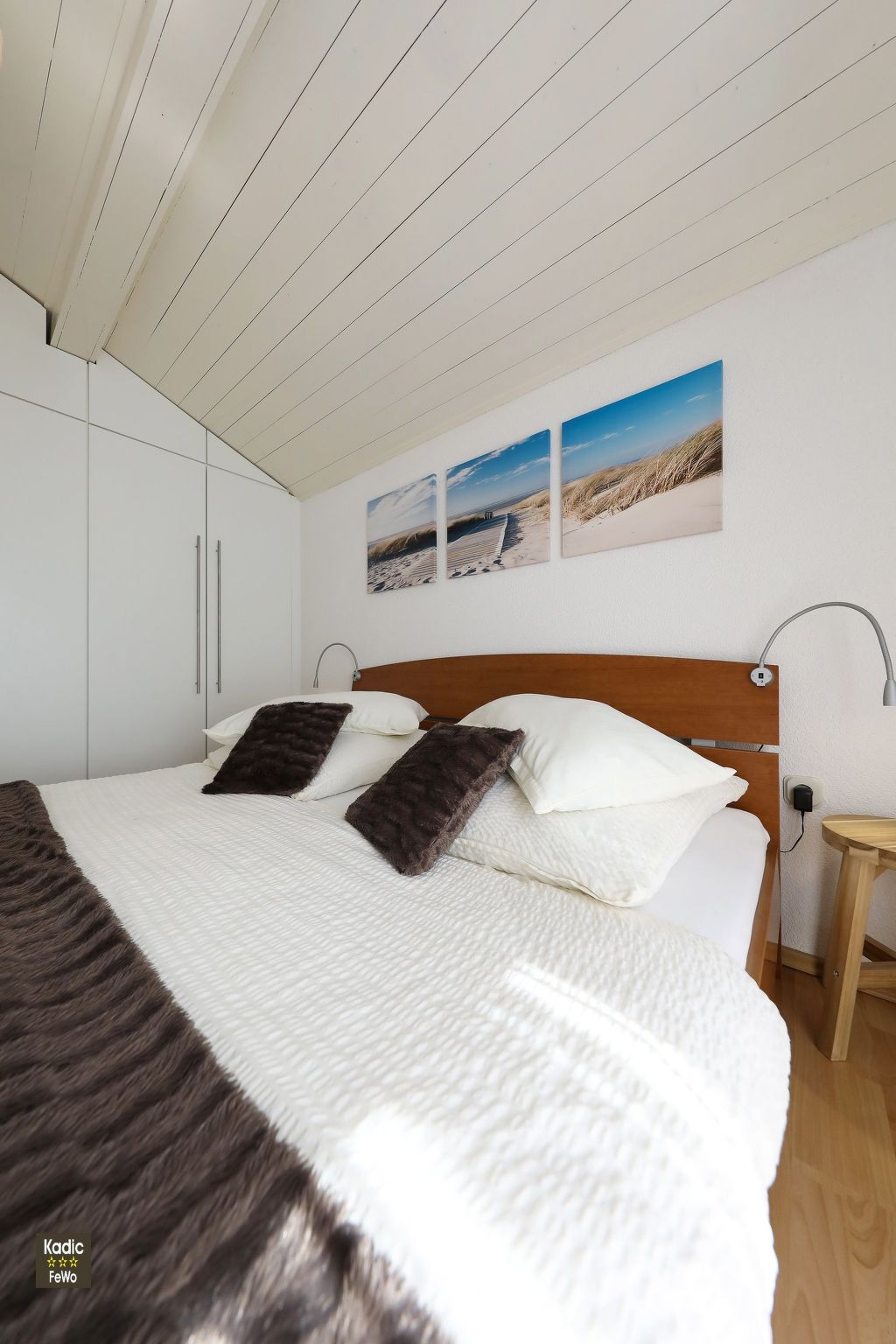 Mit Blick auf das Wasser-Image-tags.info