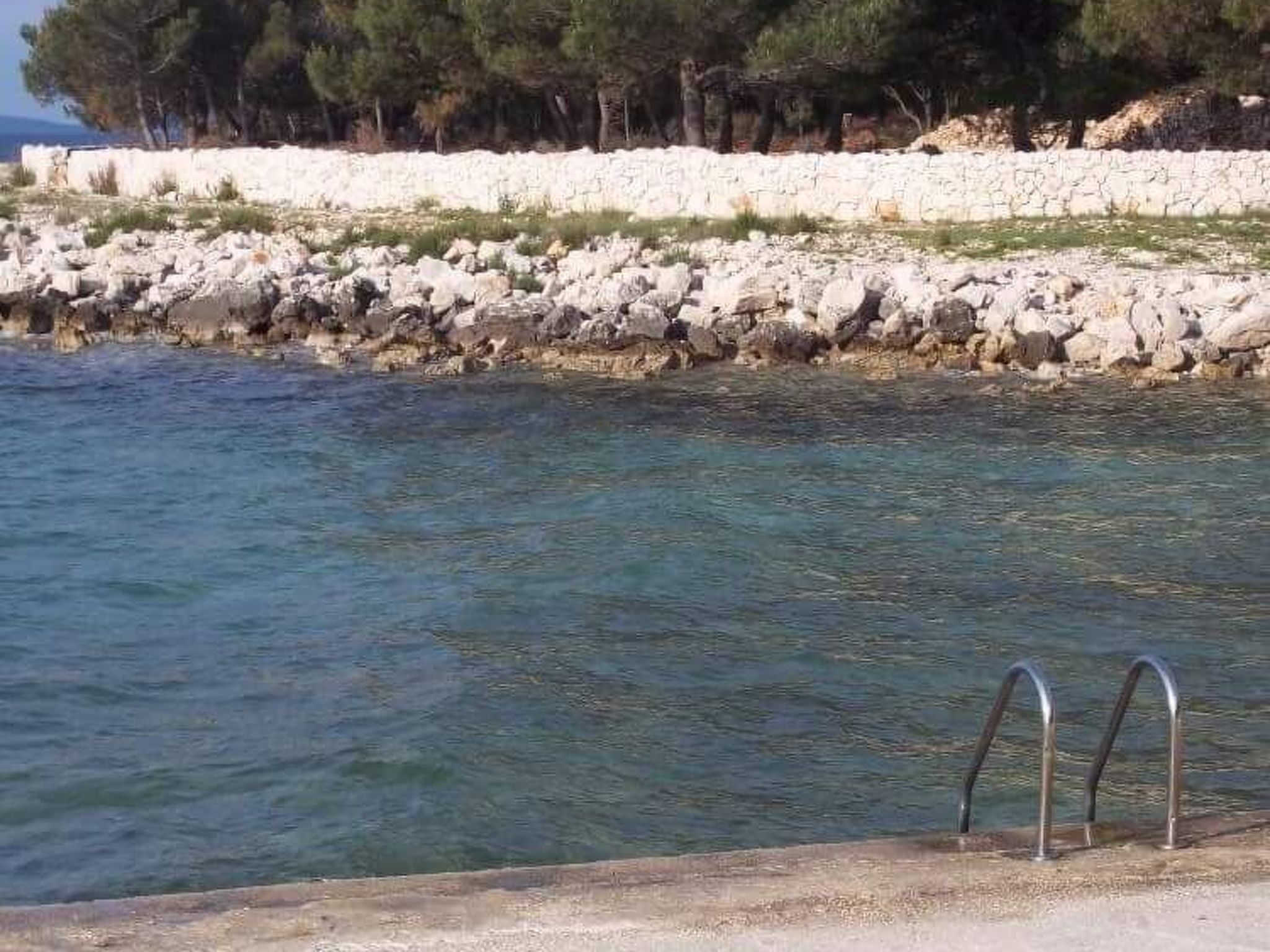 In Vir mit Terrasse und Garten-Binnen