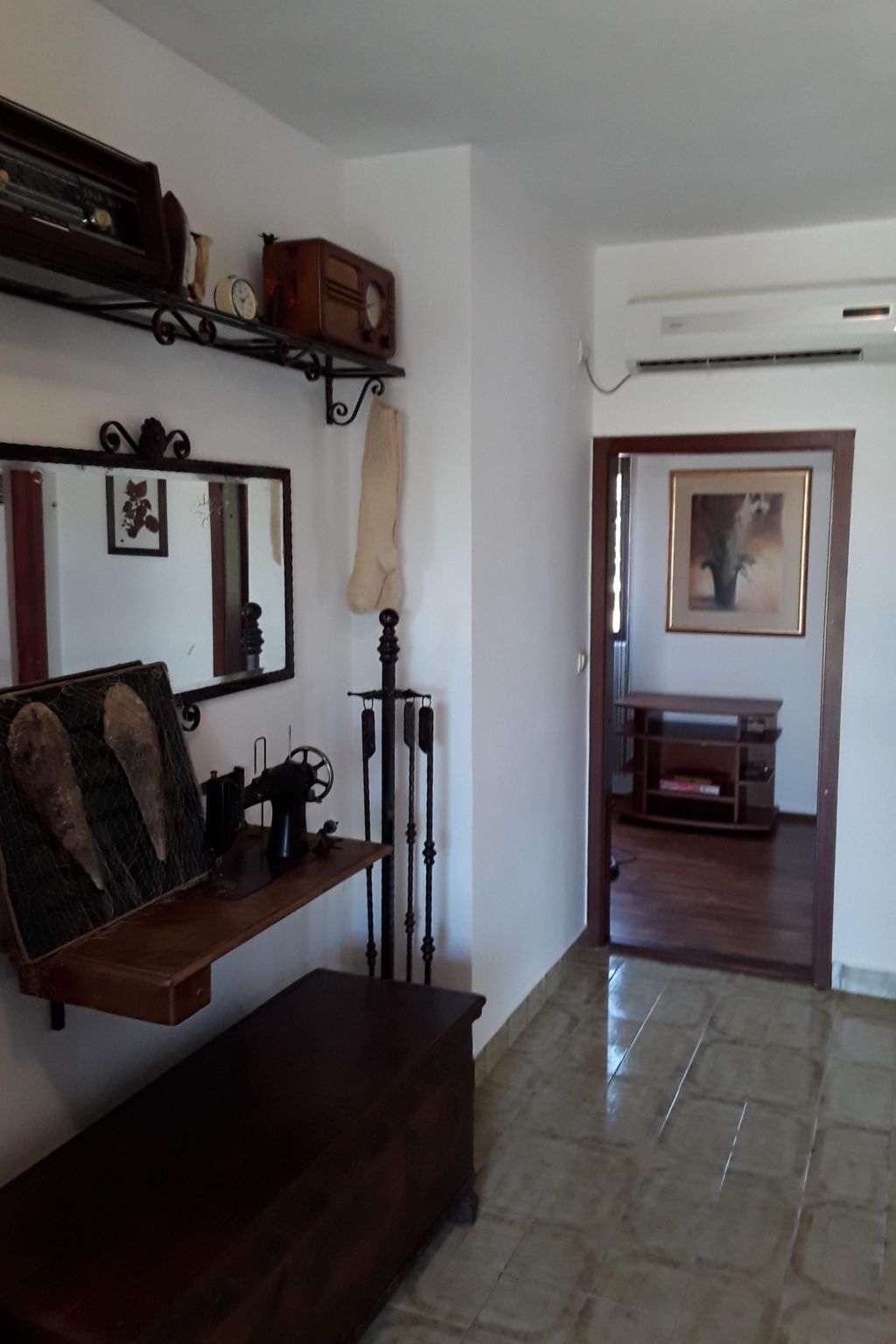 In Vir mit Terrasse und Garten-Binnen