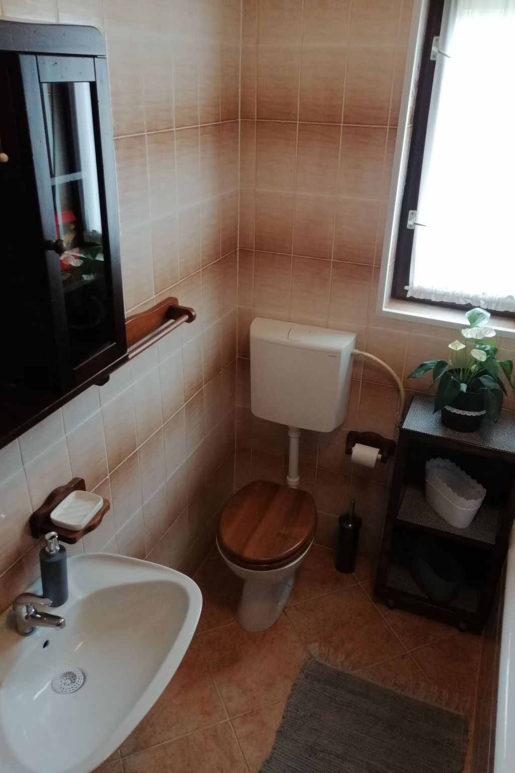 In Vir mit Terrasse und Garten-Binnen