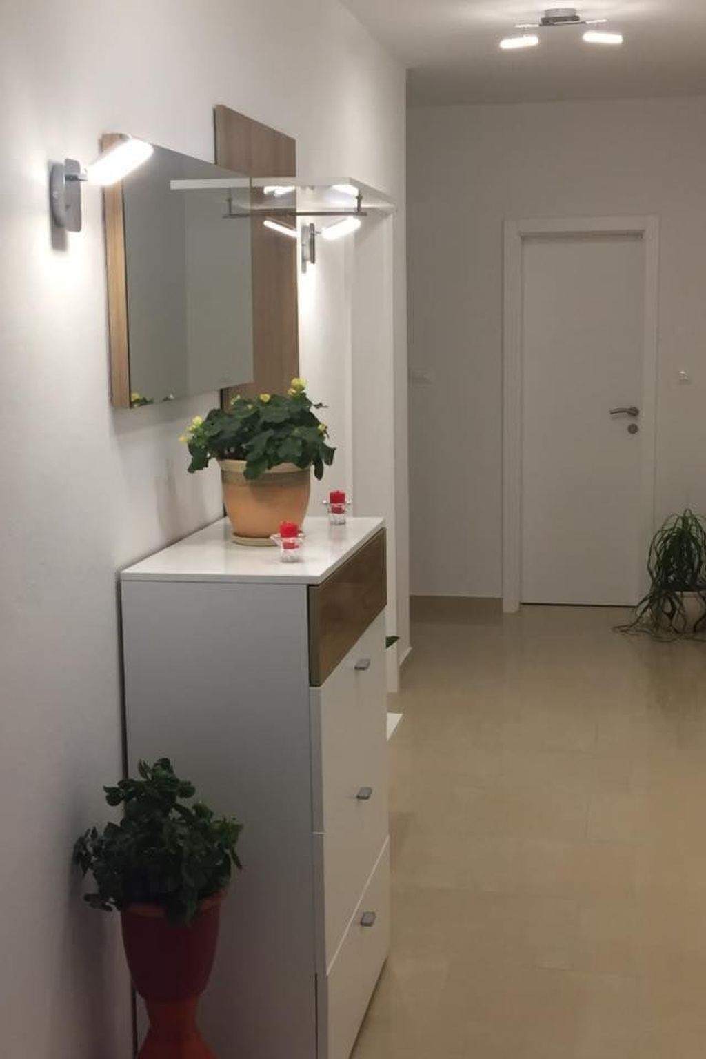 Geräumige Ferienwohnung mit schönem Garten-Image-tags.info