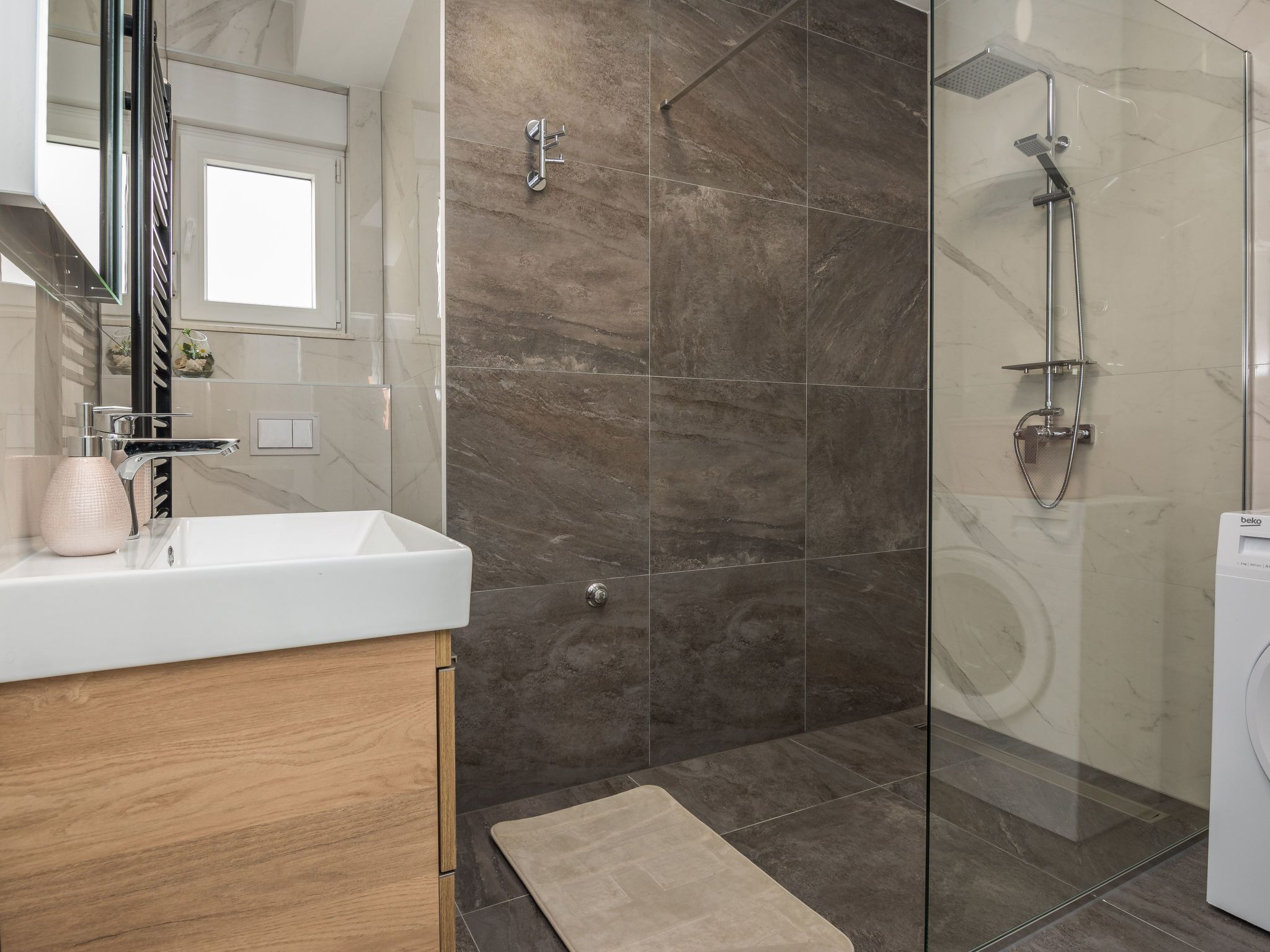 Wohnung mit Meerblick Glamour Vir - Agentur TA Leut-Dedans