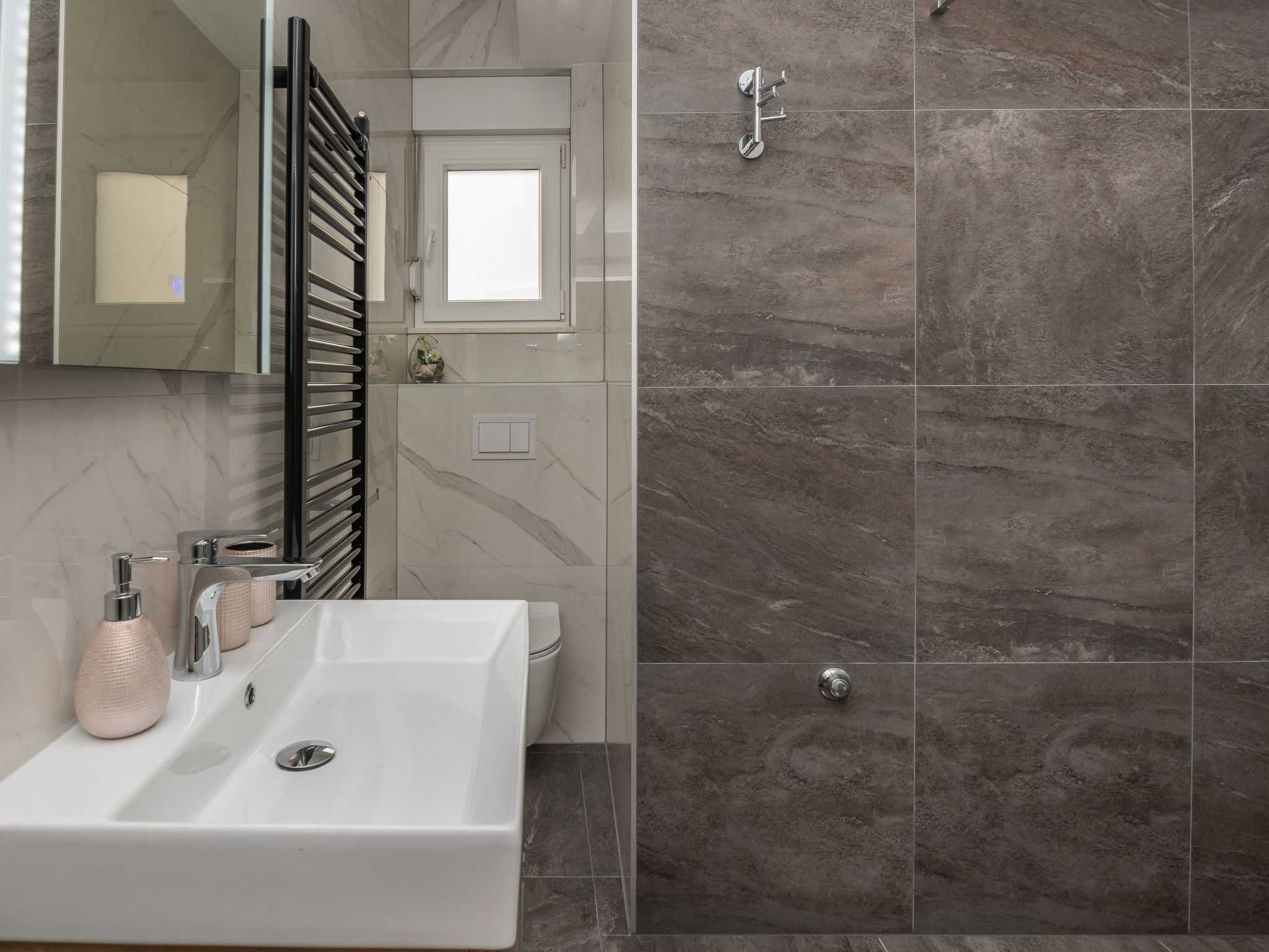 Photo of Wohnung mit Meerblick Glamour Vir - Agentur TA Leut