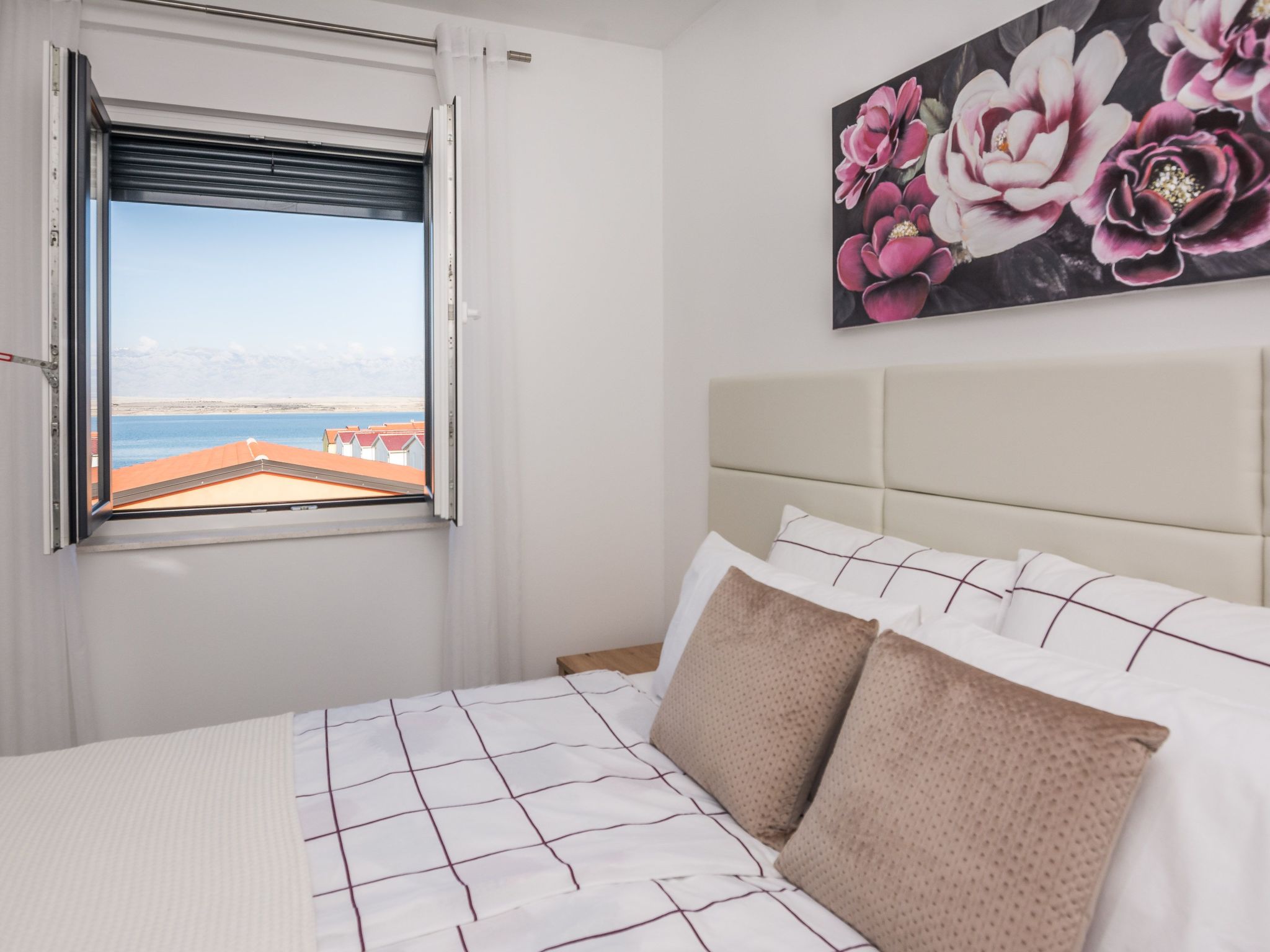 Photo of Wohnung mit Meerblick Glamour Vir - Agentur TA Leut