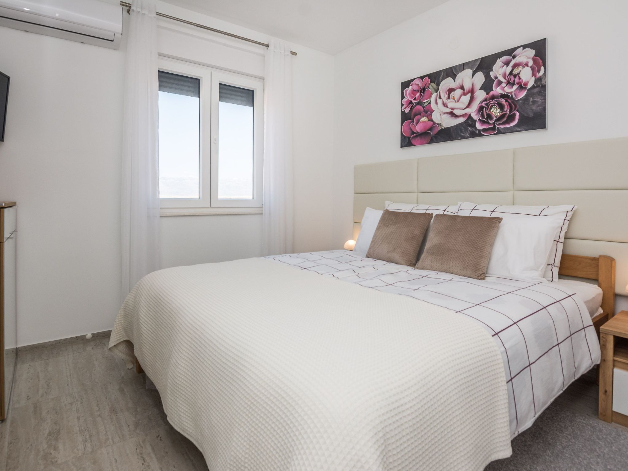 Photo of Wohnung mit Meerblick Glamour Vir - Agentur TA Leut