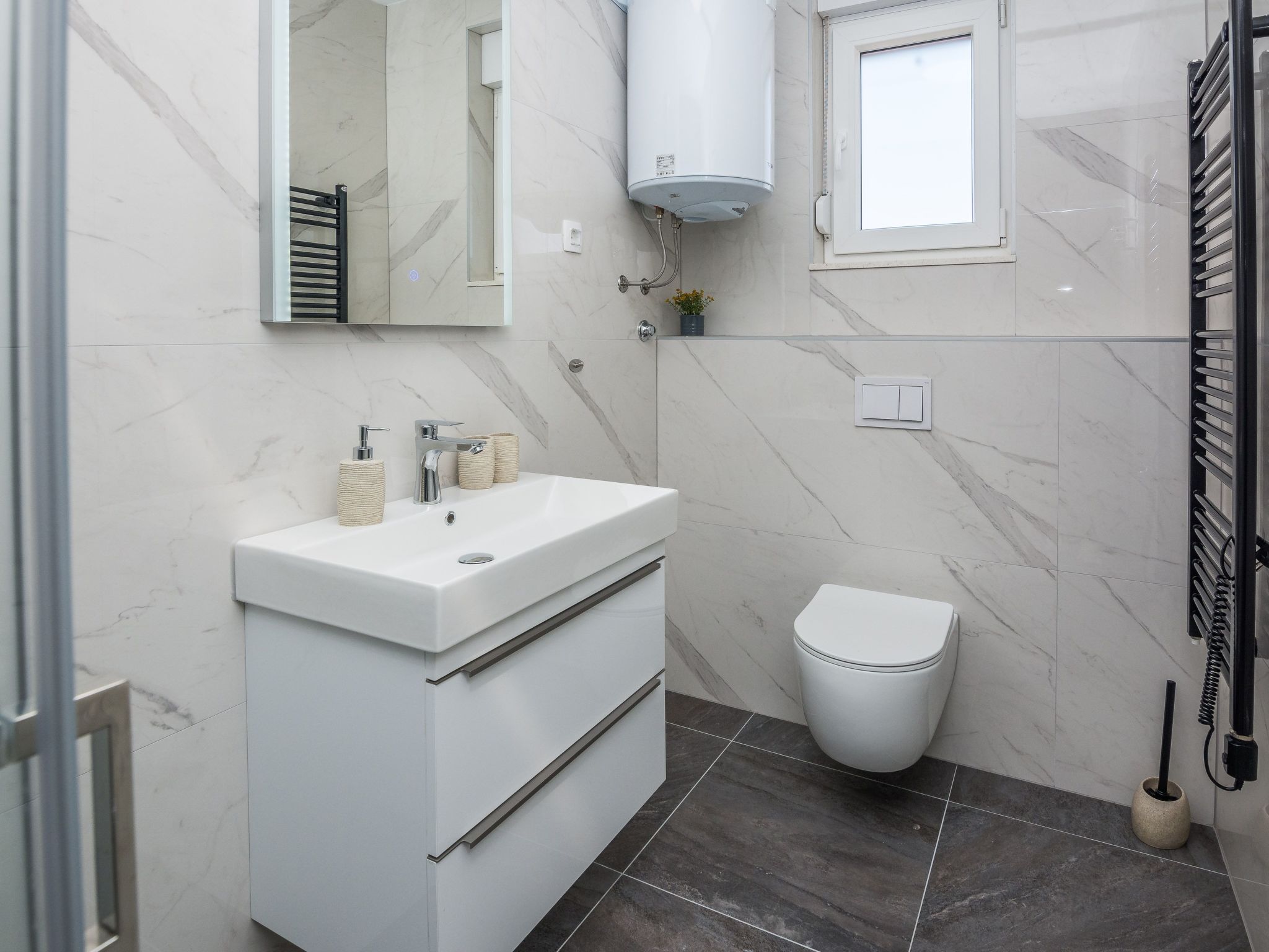 Photo of Wohnung mit Meerblick Glamour Vir - Agentur TA Leut