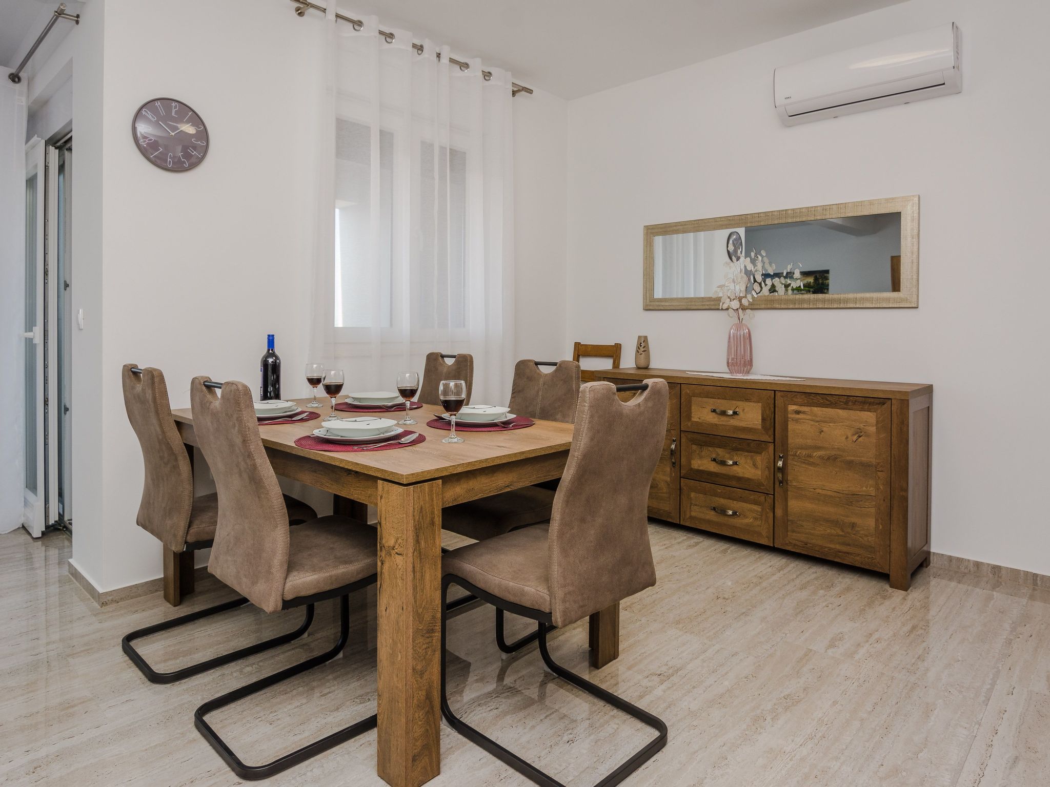 Photo of Wohnung mit Meerblick Glamour Vir - Agentur TA Leut