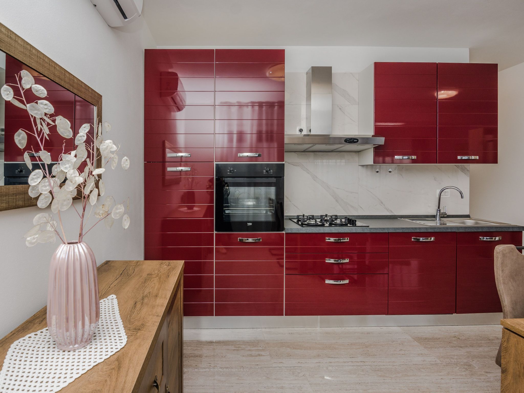 Photo of Wohnung mit Meerblick Glamour Vir - Agentur TA Leut