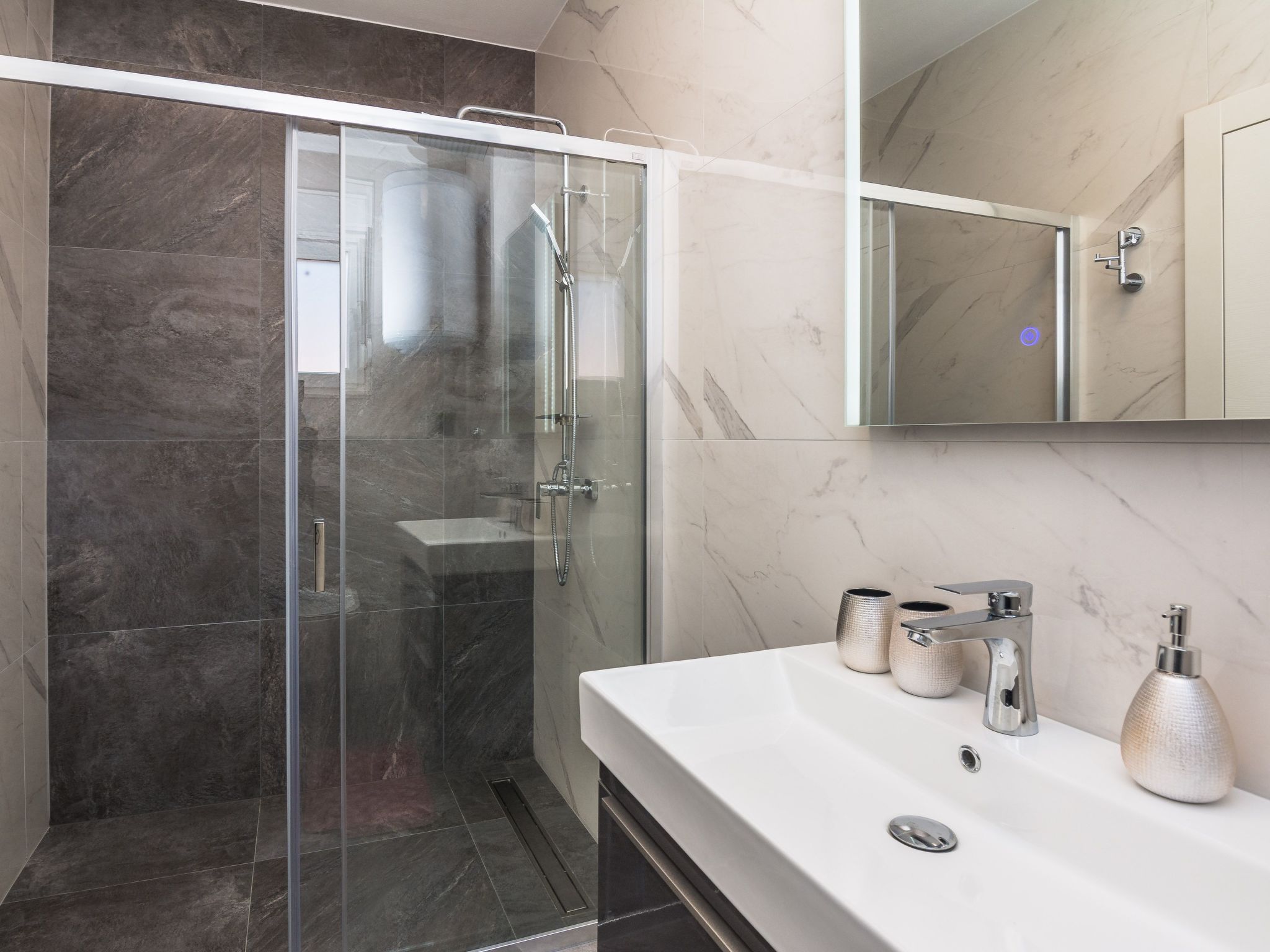 Wohnung mit Meerblick Glamour Vir - Agentur TA Leut-Dedans