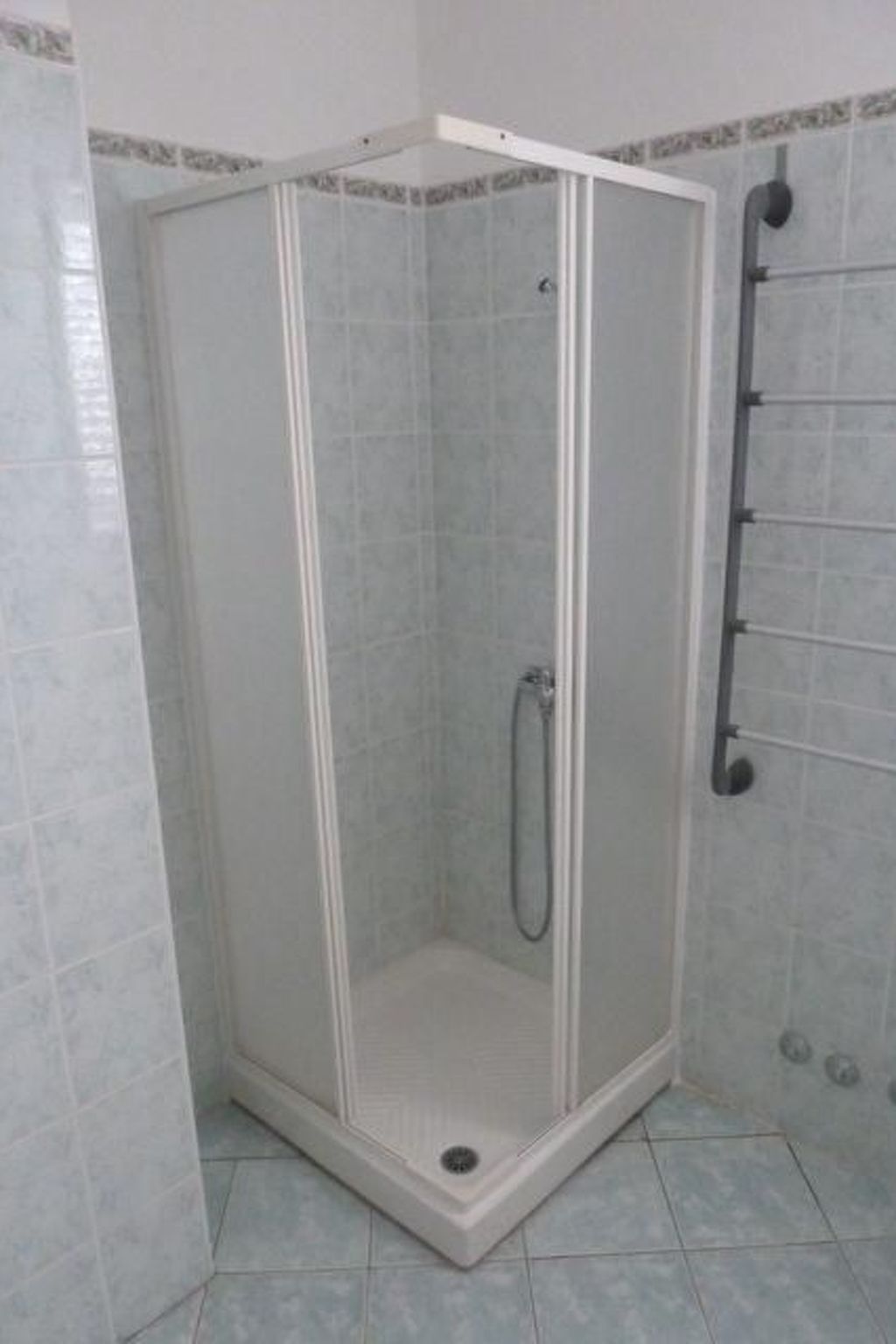 Mit Blick auf das Wasser-Image-tags.info